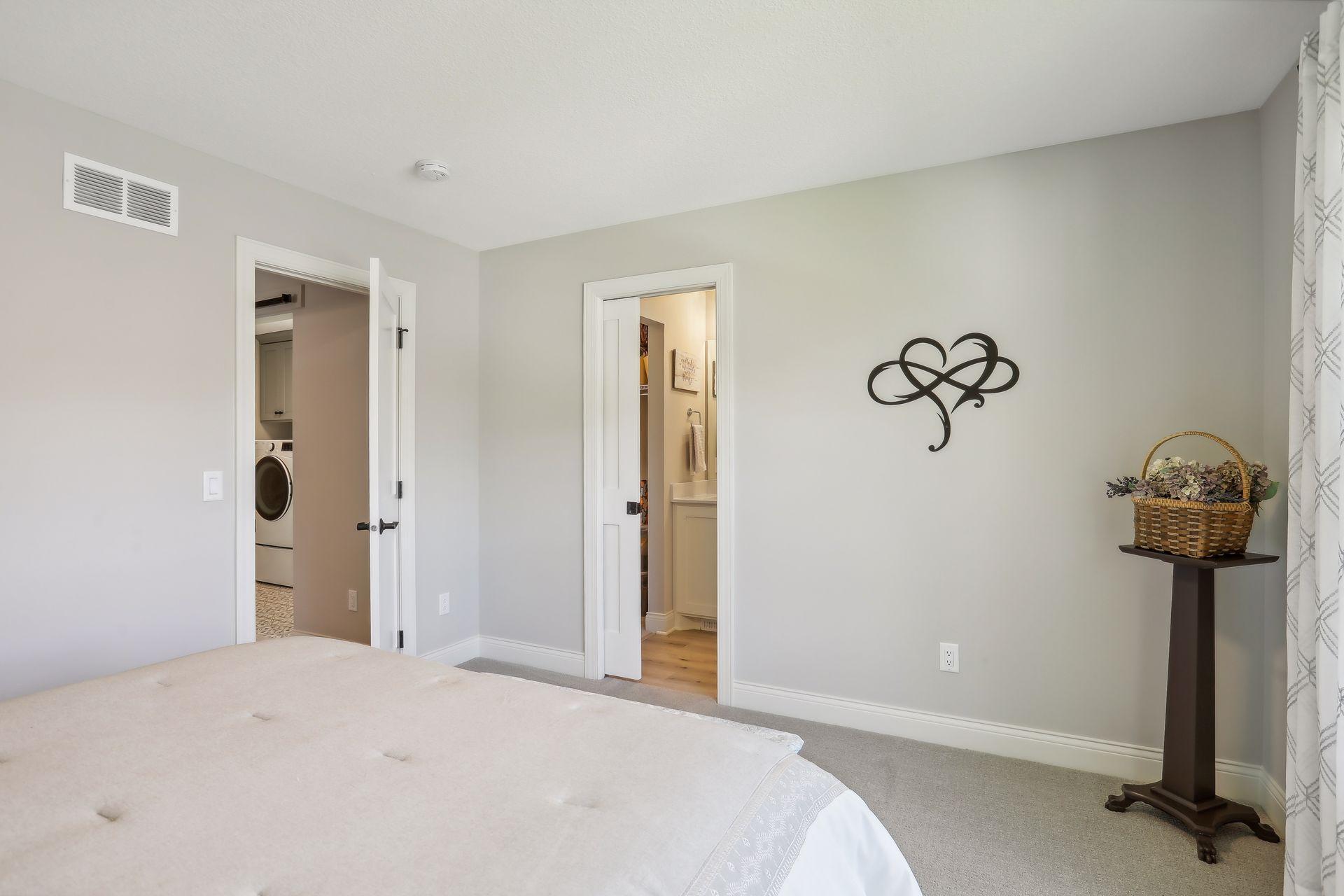 4249 Halstead Bay Alcove