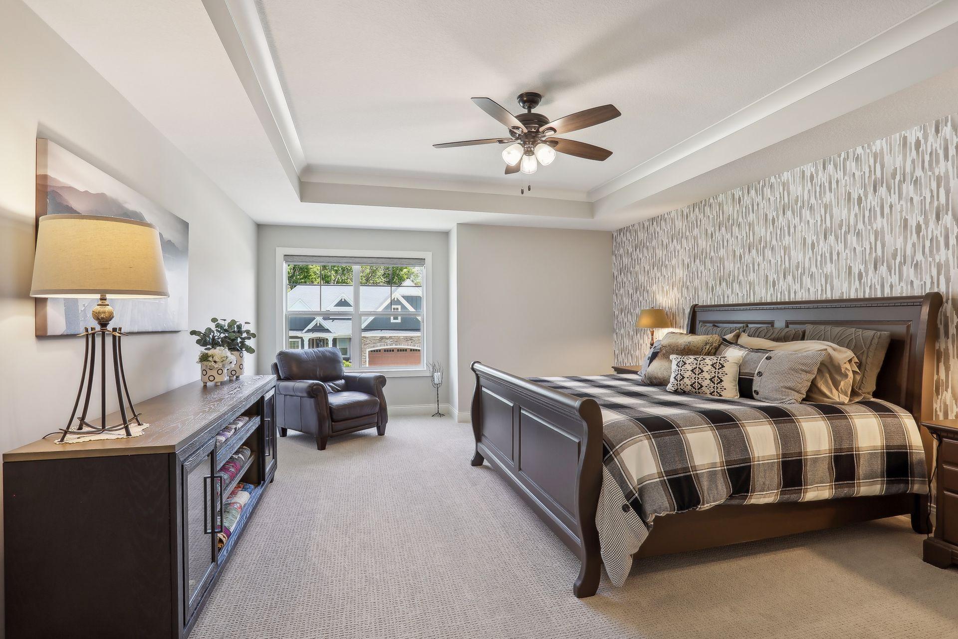 4249 Halstead Bay Alcove