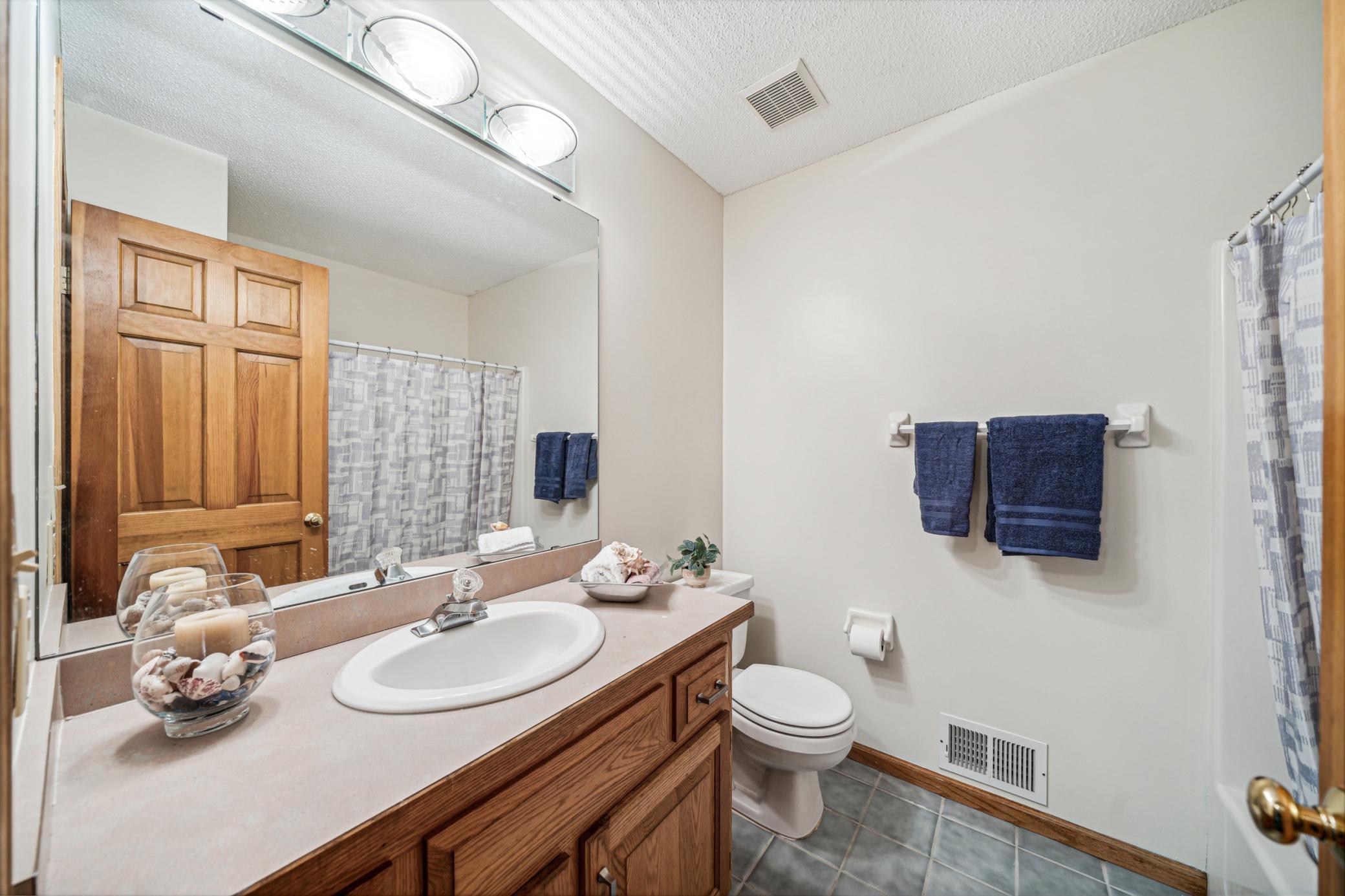 635 Sunset Court