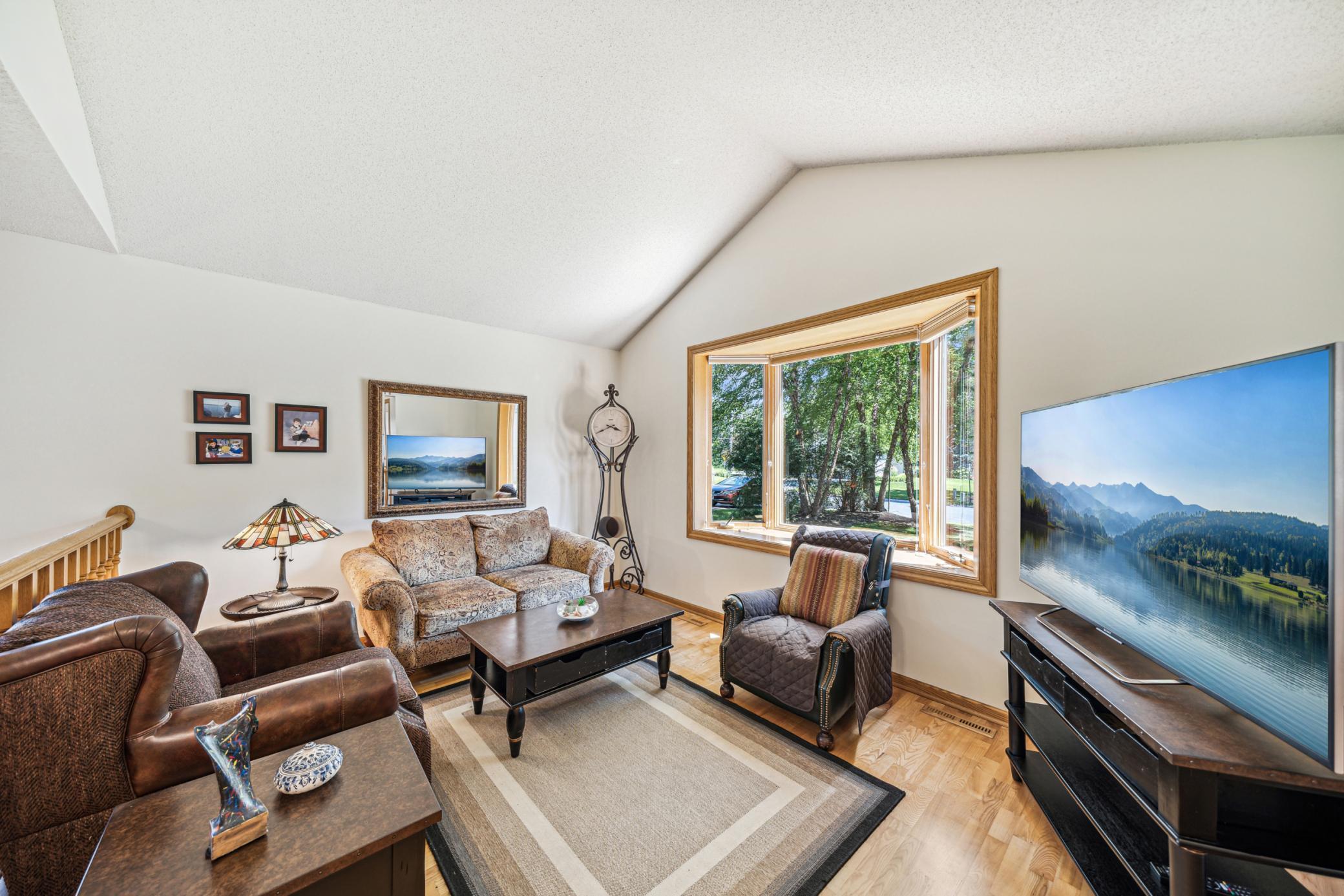 635 Sunset Court