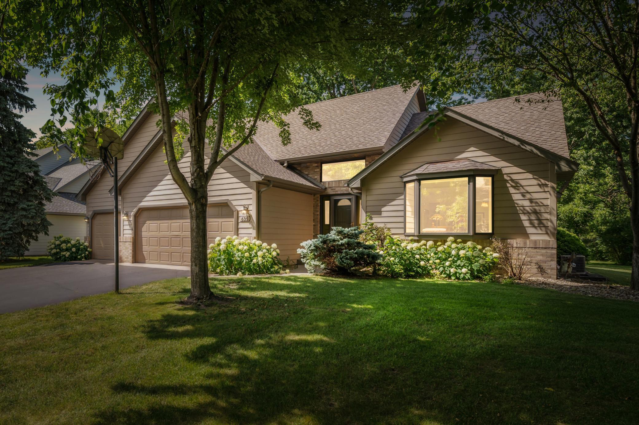 635 Sunset Court