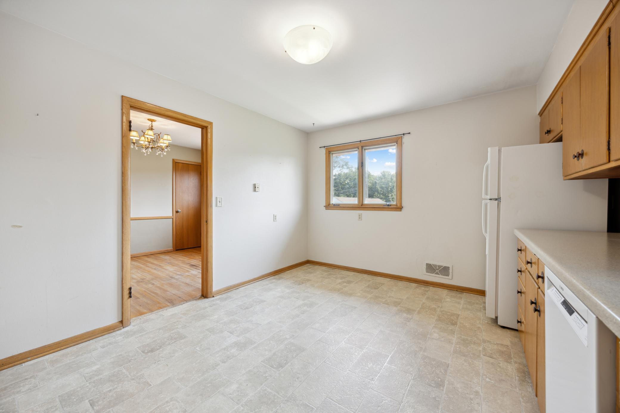 5707-5709 Goodrich Avenue