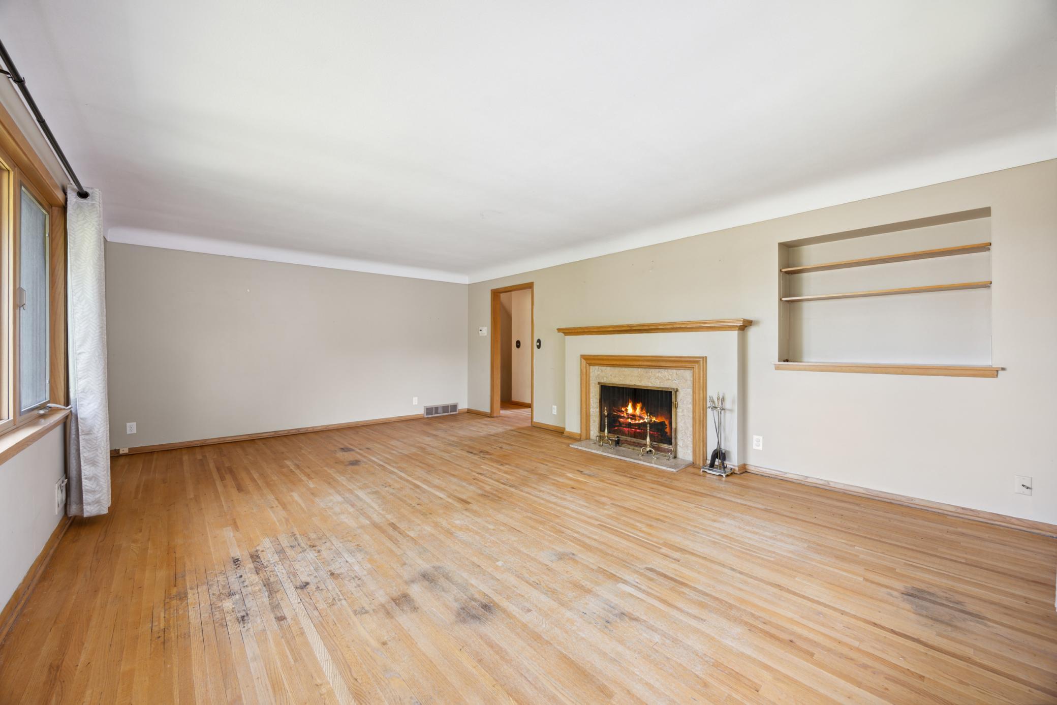 5707-5709 Goodrich Avenue