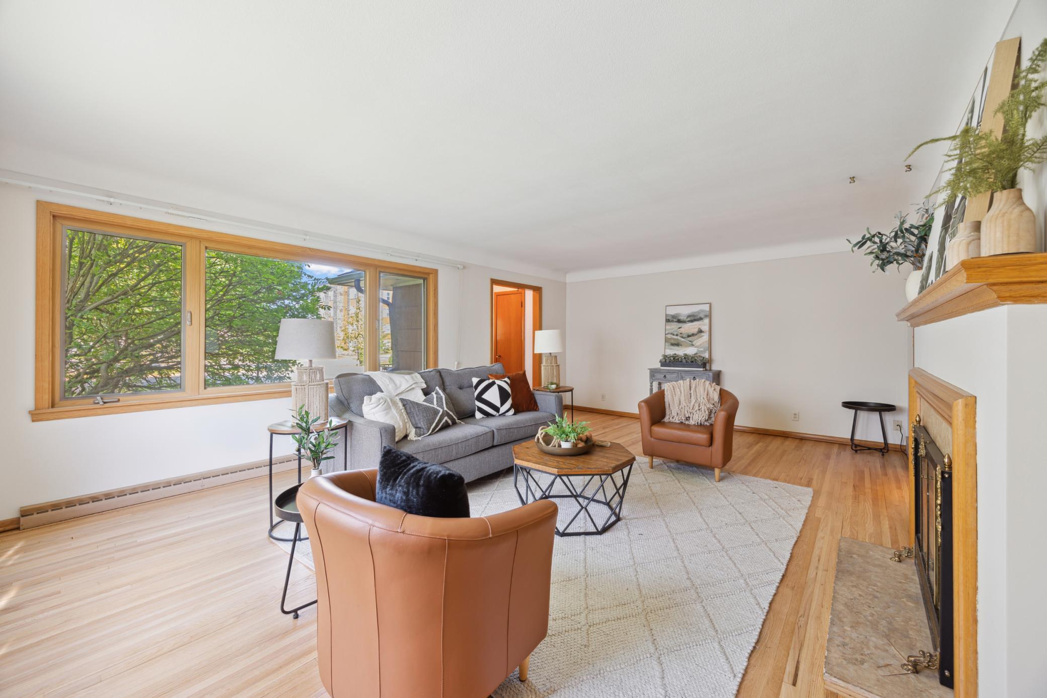 5707-5709 Goodrich Avenue