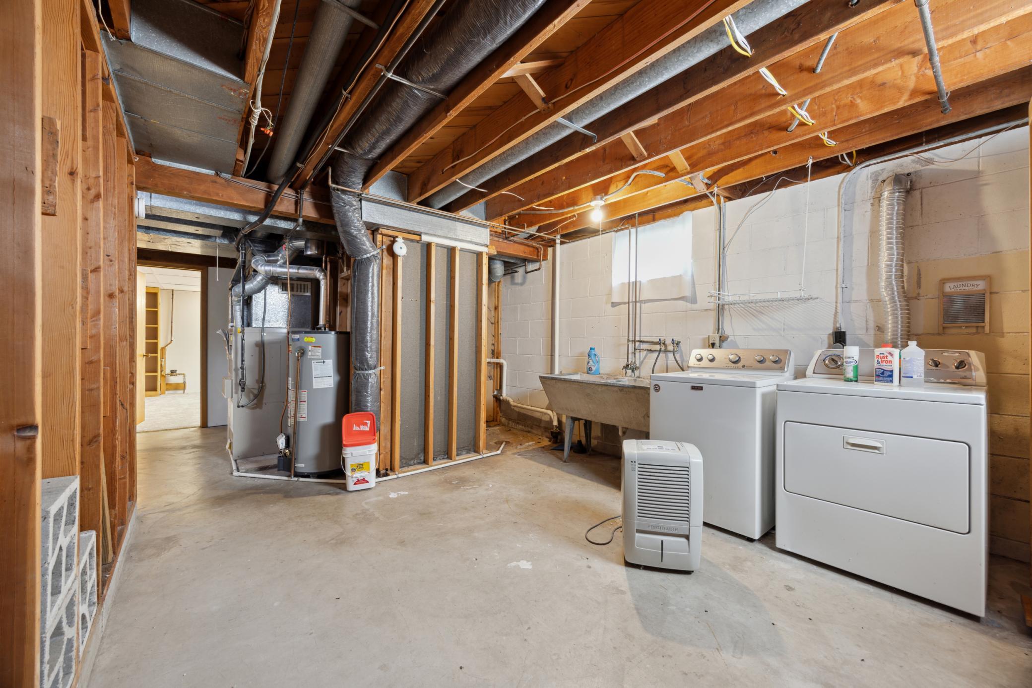 5707-5709 Goodrich Avenue