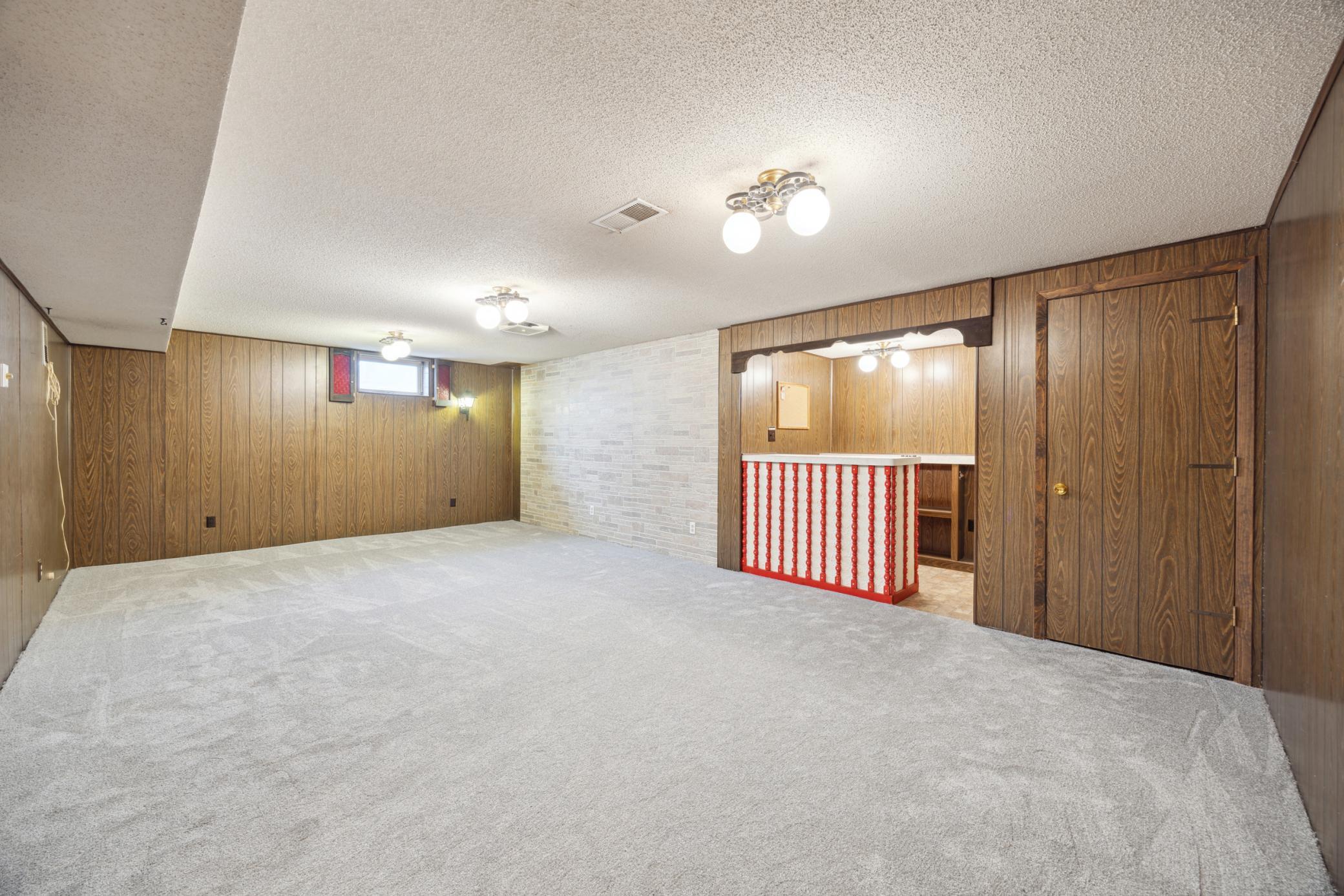 5707-5709 Goodrich Avenue