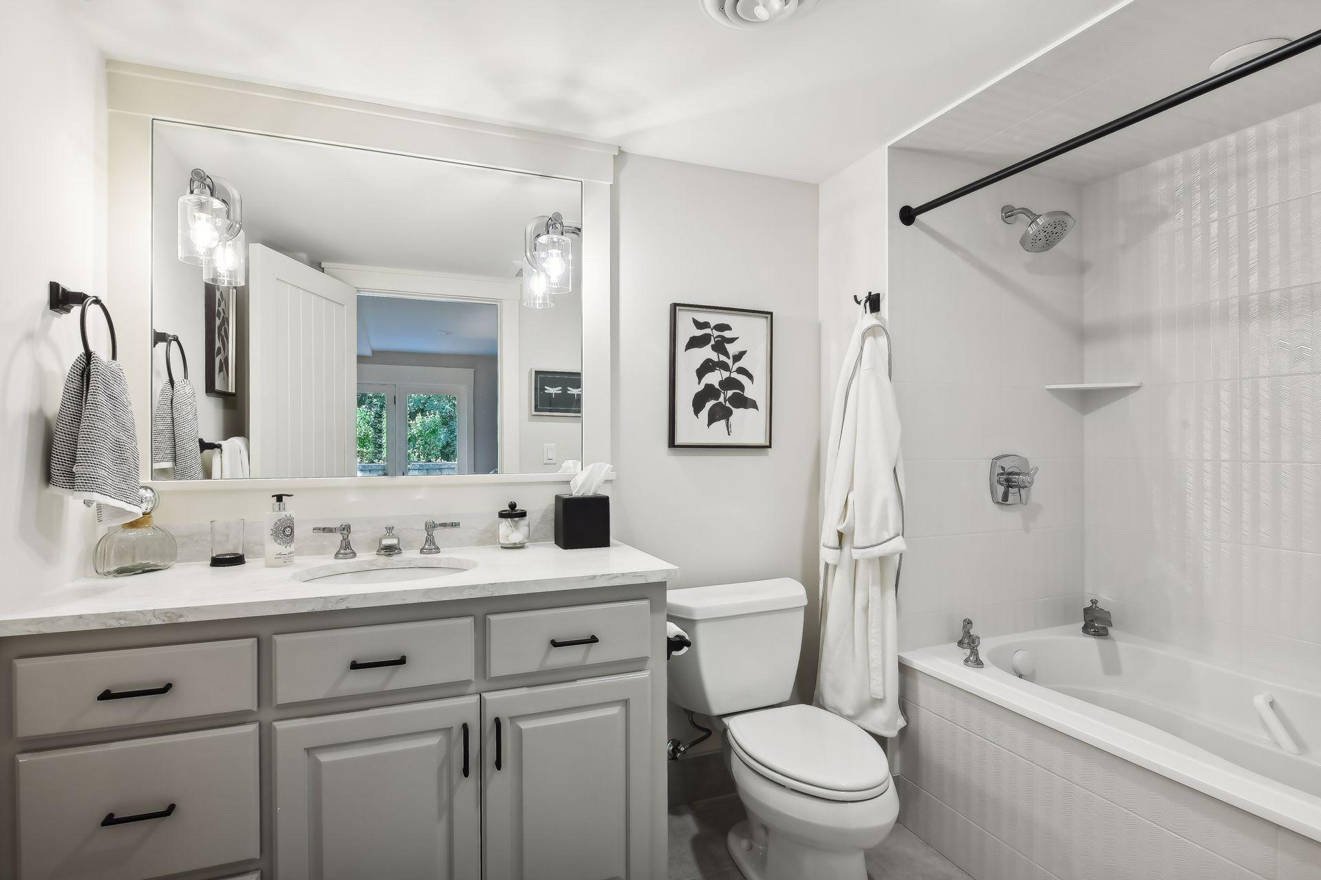 1950 South Ridge Drive