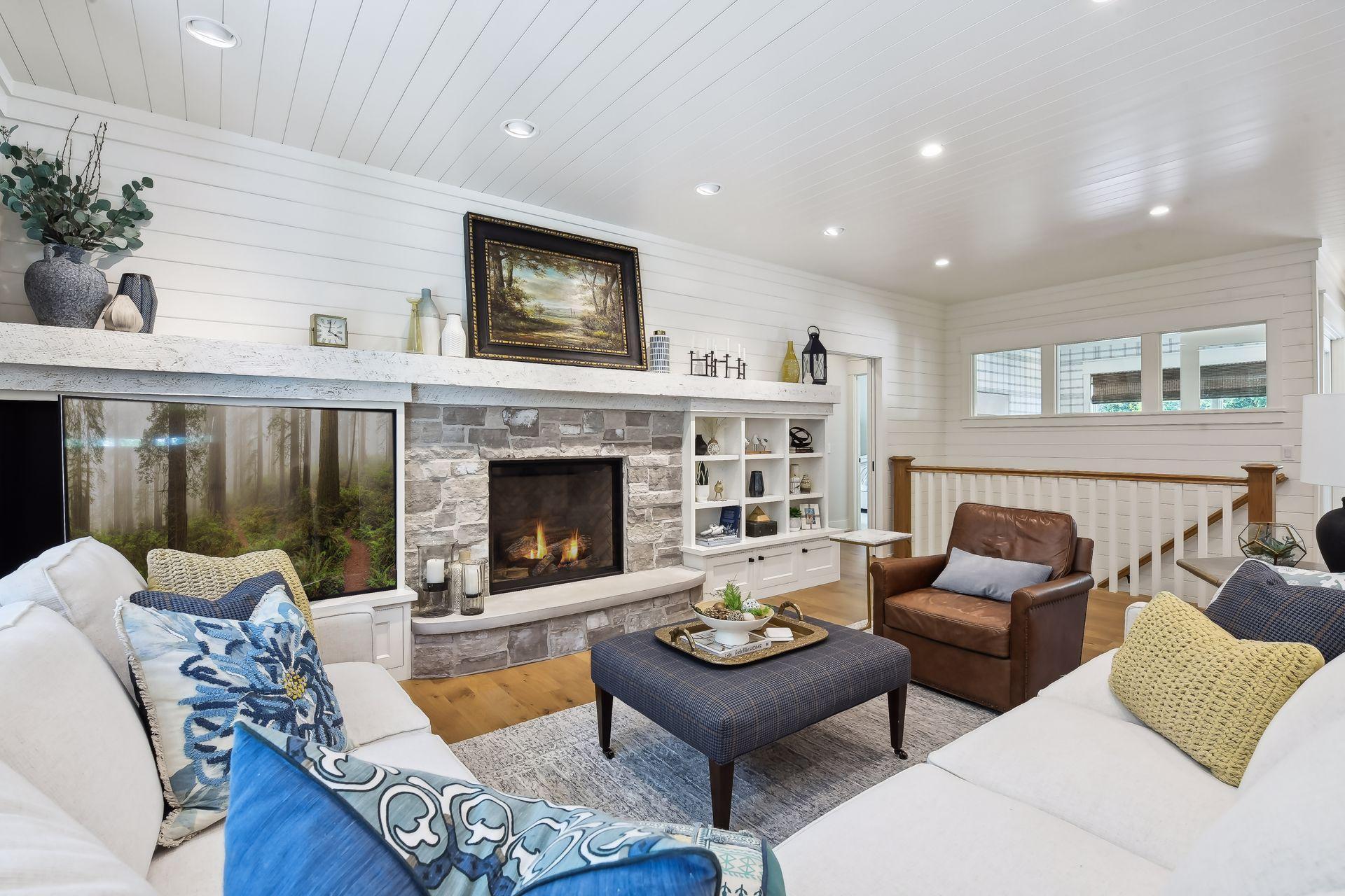 1950 South Ridge Drive