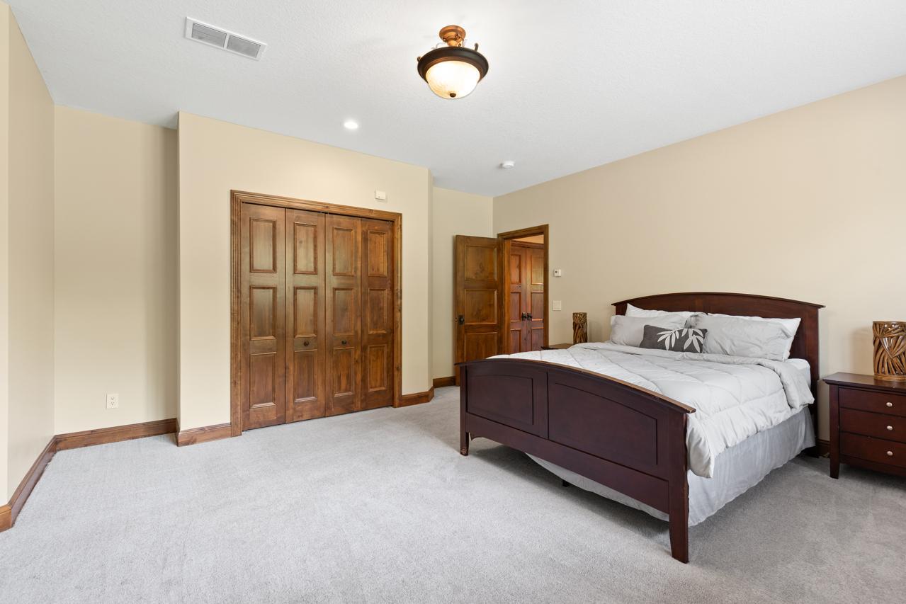 1495 Medina Road