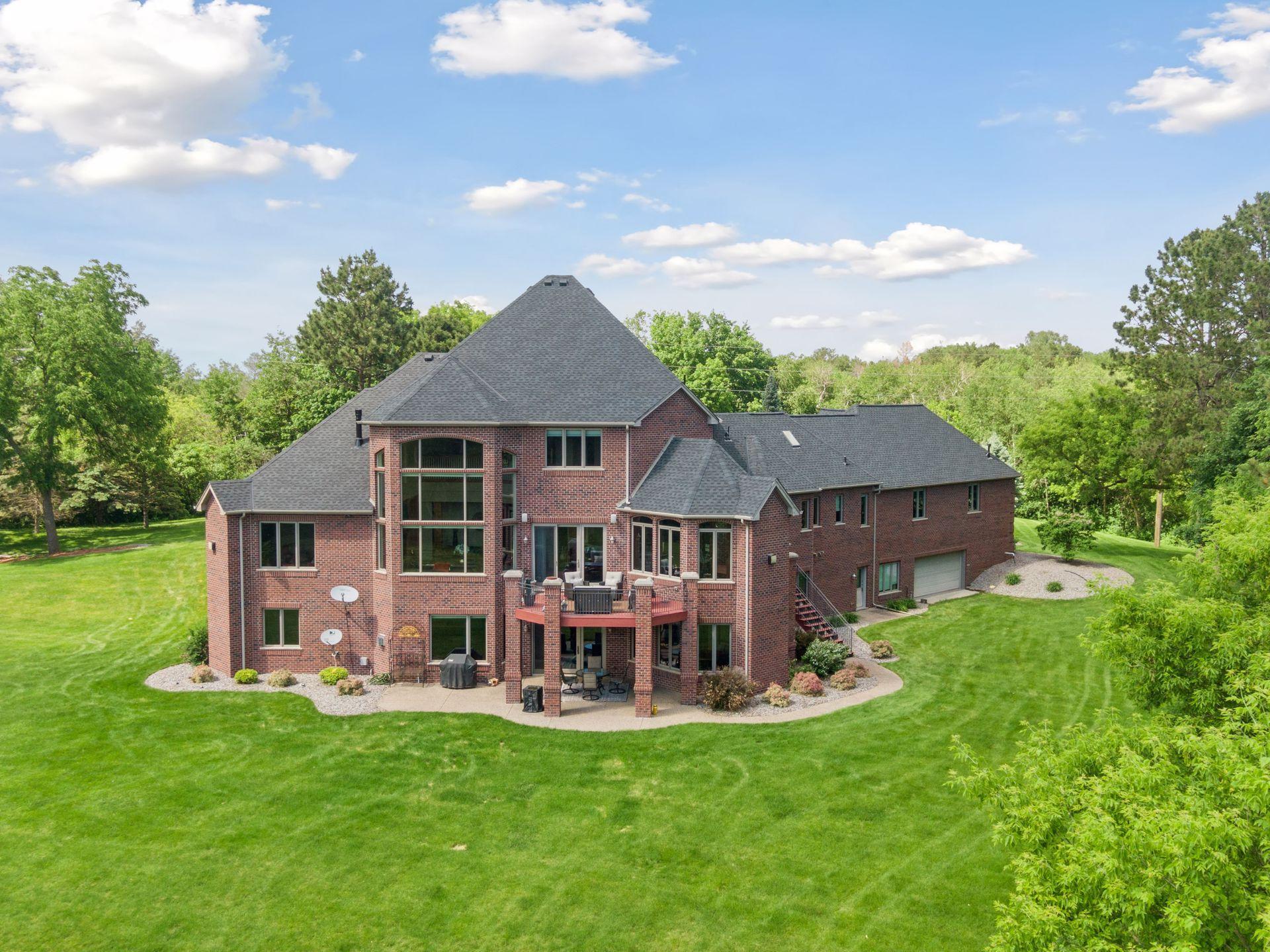 1495 Medina Road