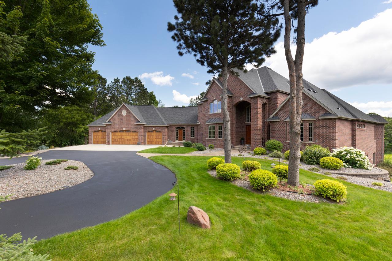 1495 Medina Road