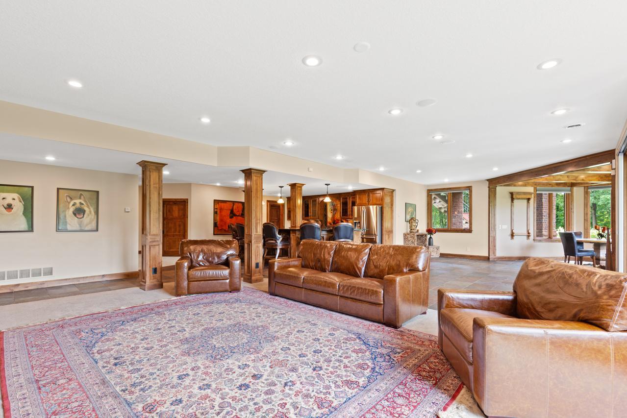 1495 Medina Road