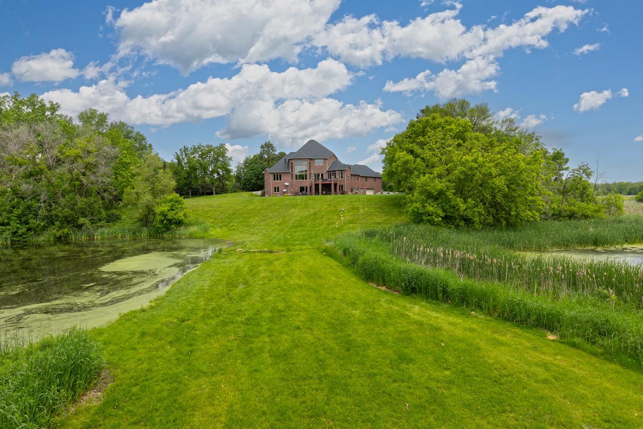 1495 Medina Road