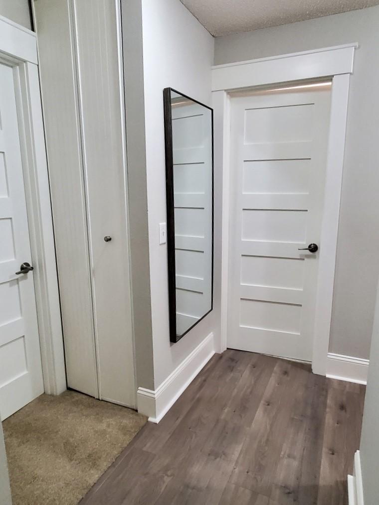 205 Barry Avenue S Unit: 213