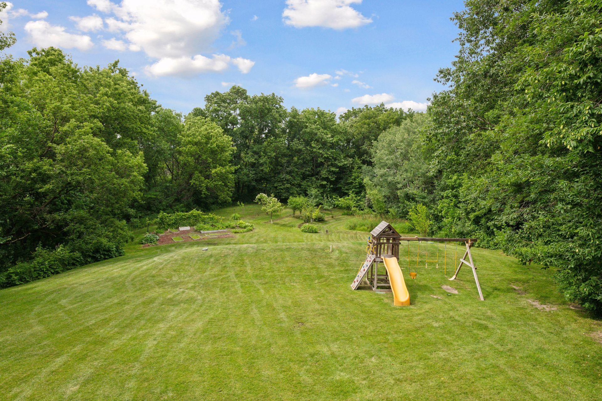6140 Wood Hill Lane
