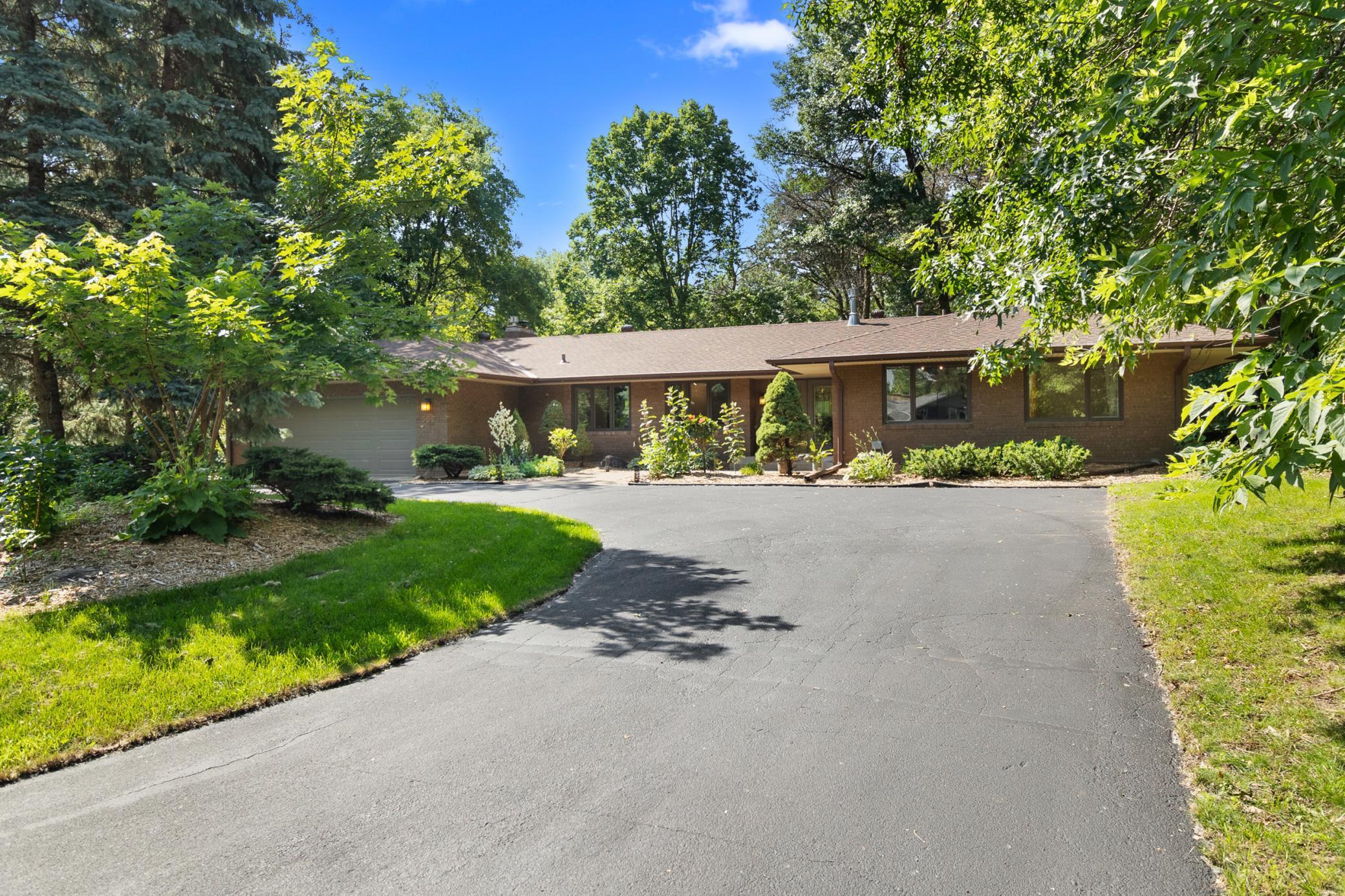 5521 W 93rd Street