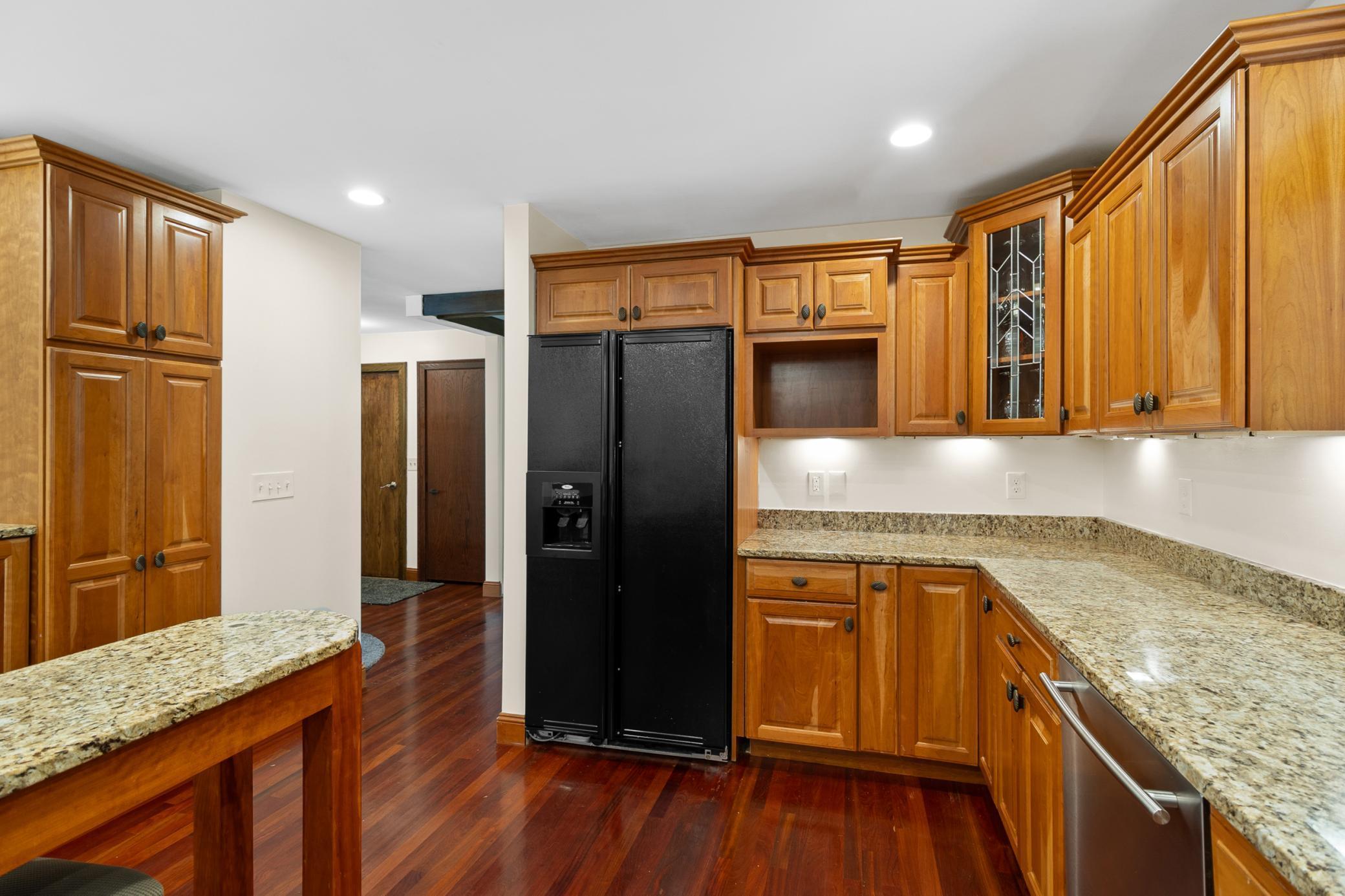 5521 W 93rd Street
