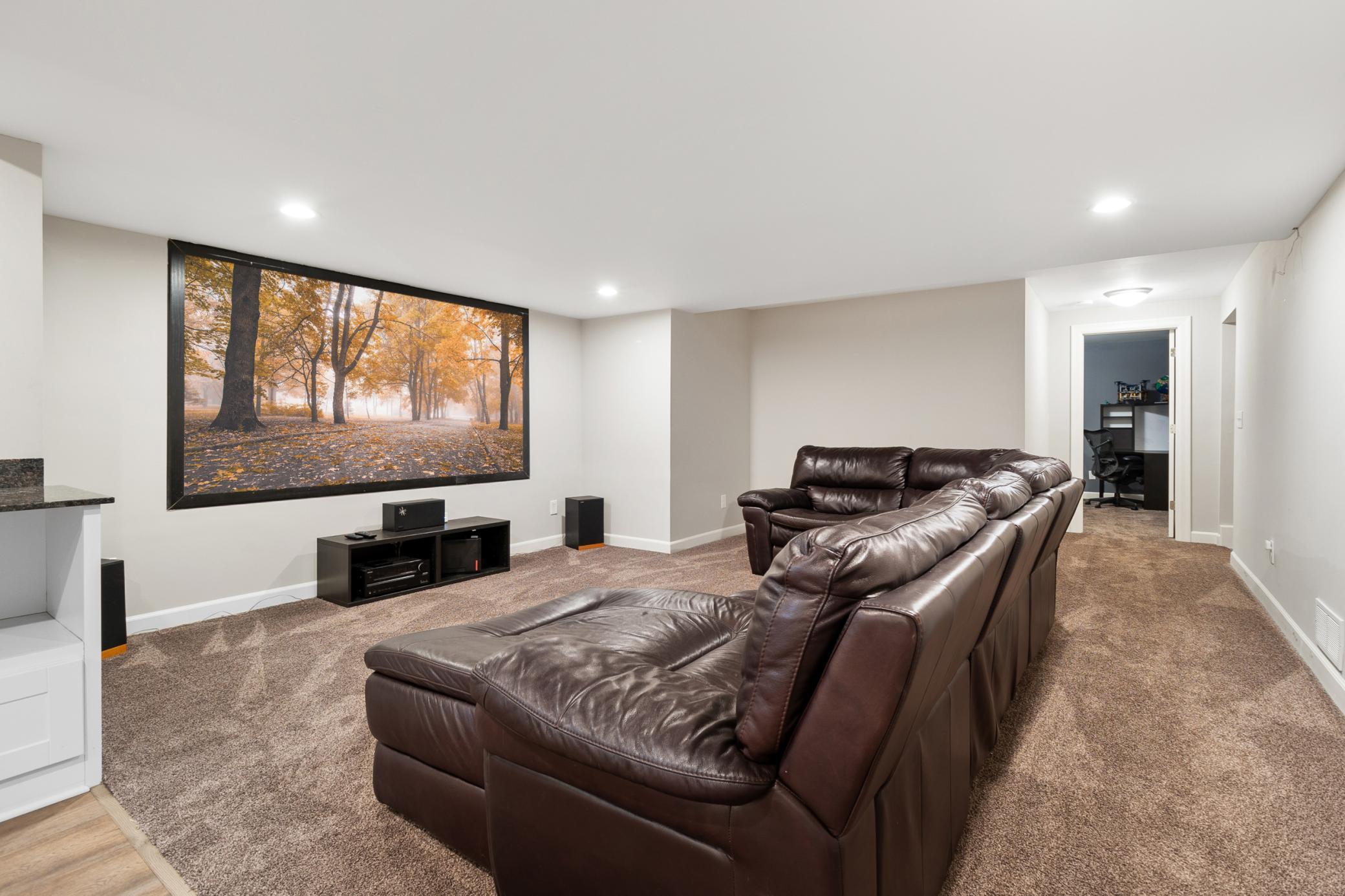 5521 W 93rd Street