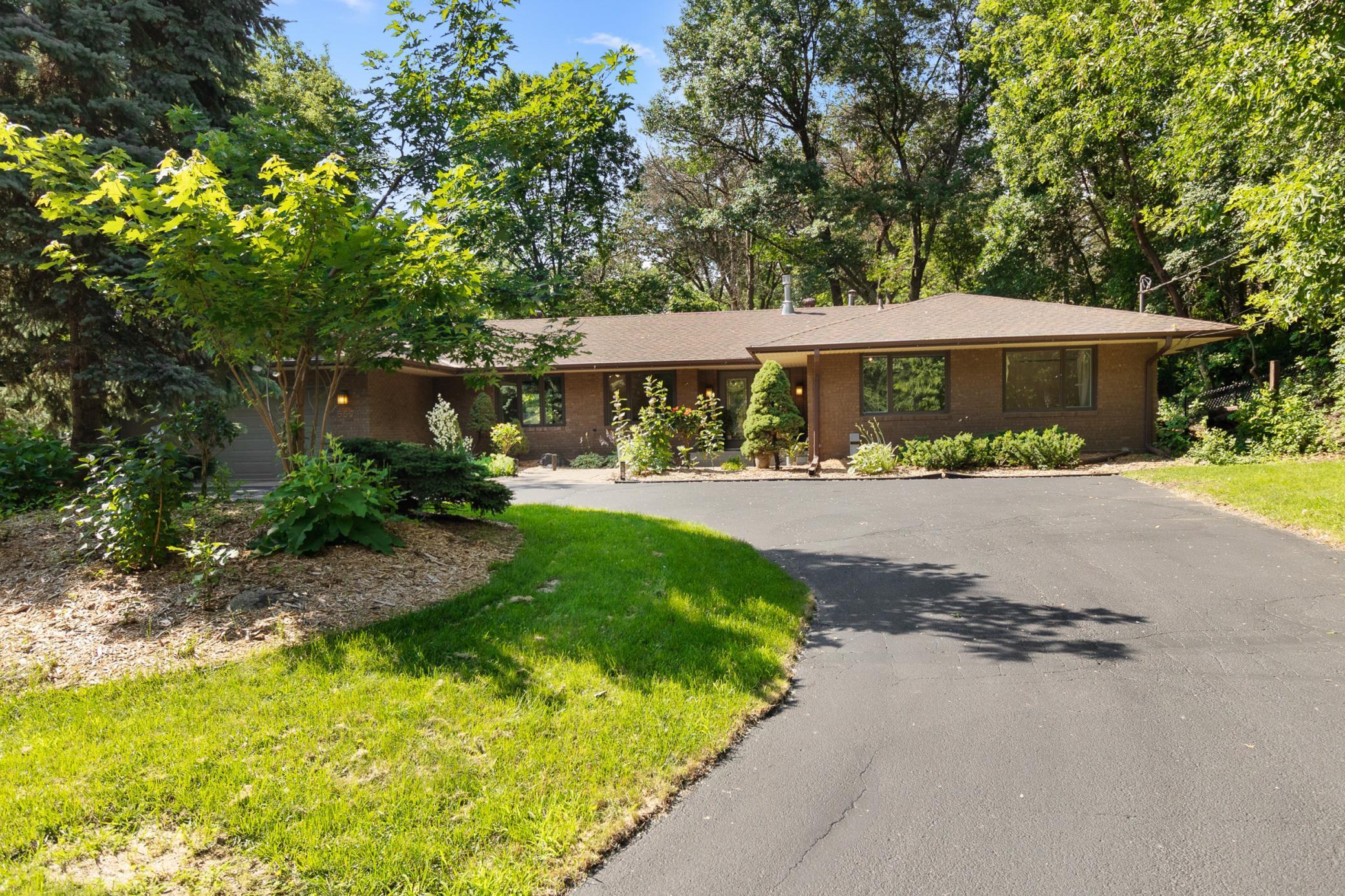 5521 W 93rd Street