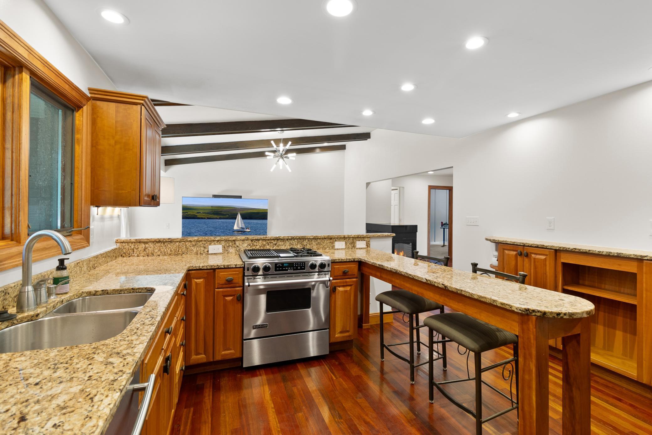 5521 W 93rd Street