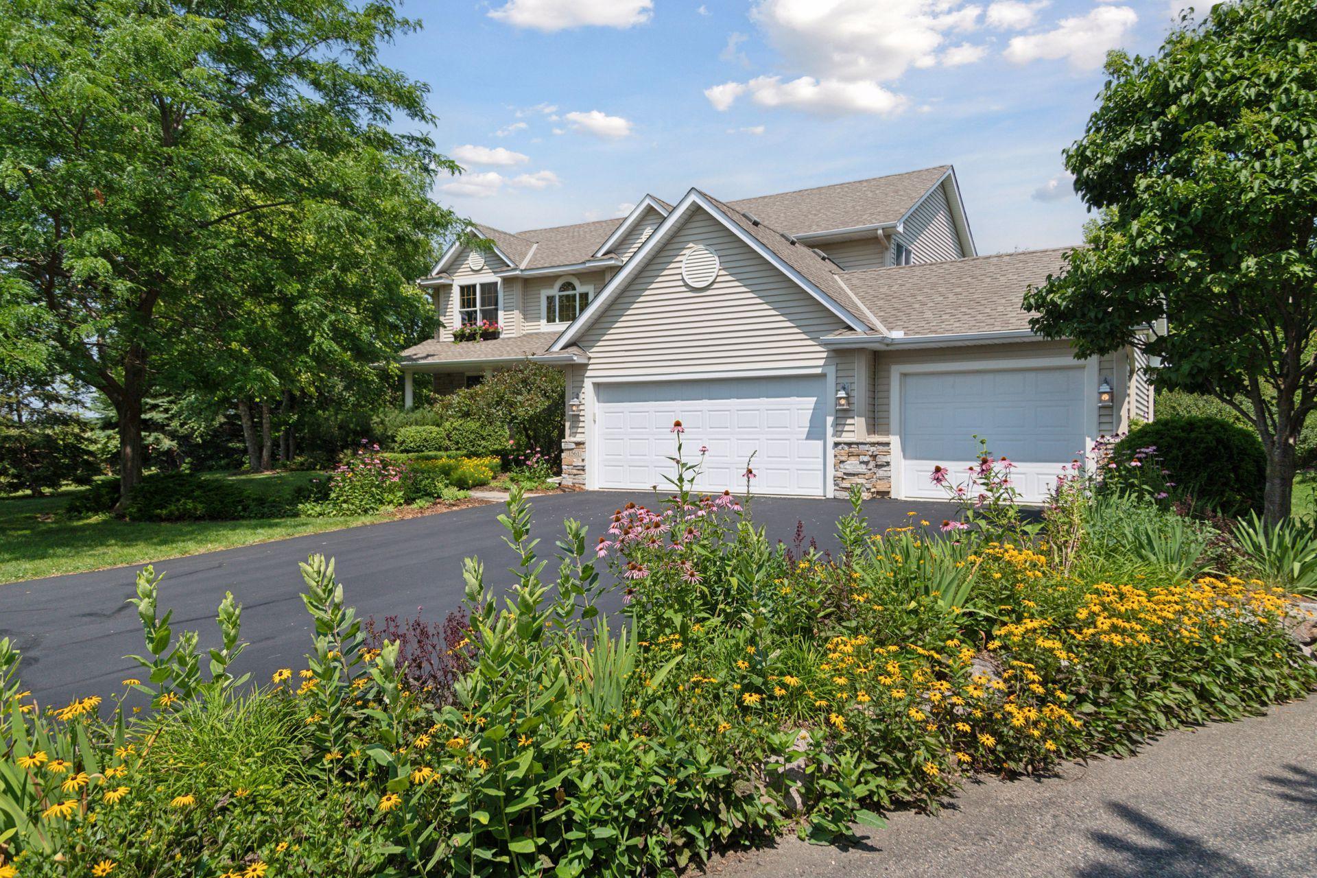 1561 Stoneridge Circle