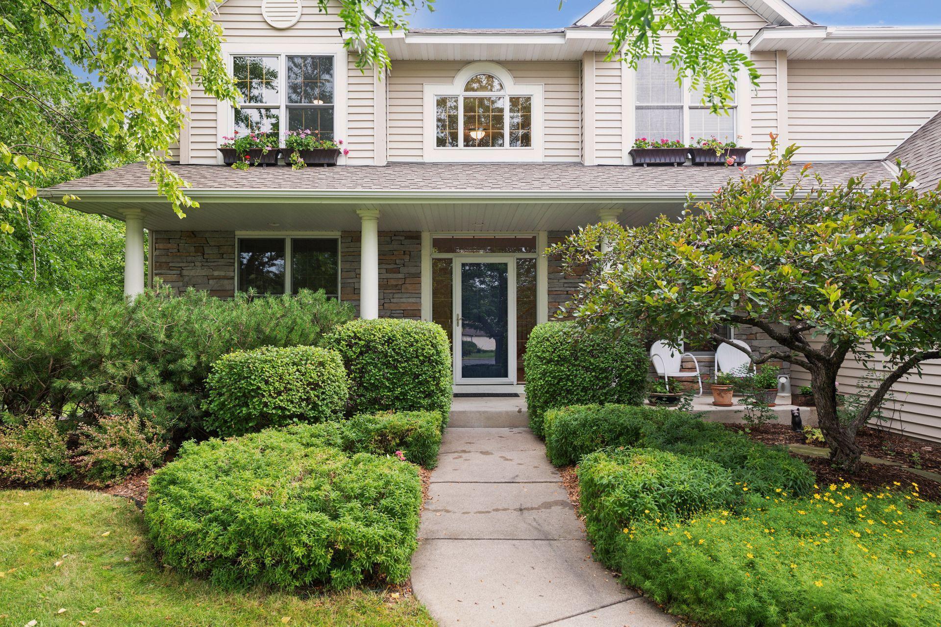 1561 Stoneridge Circle