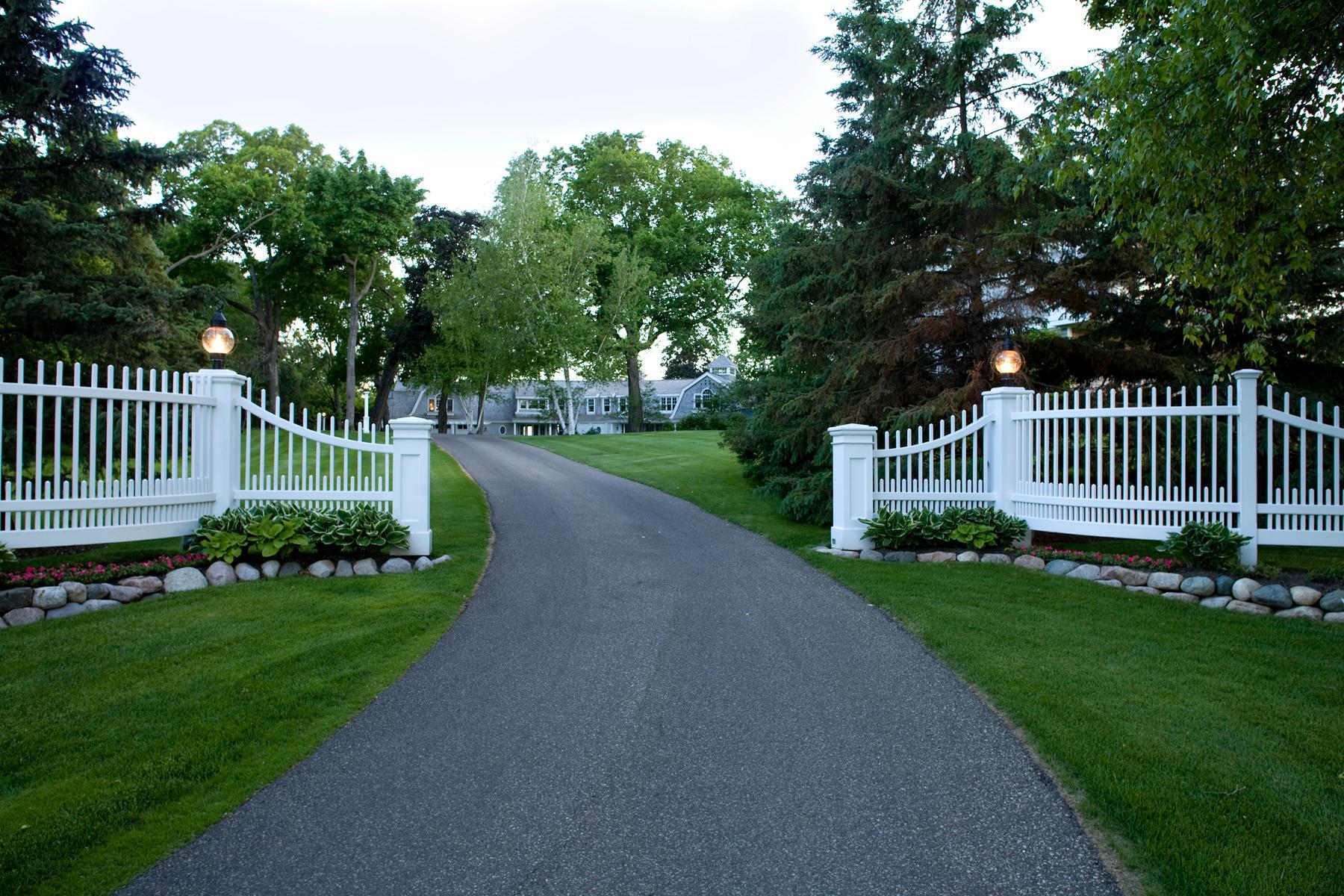 1655 Bohns Point Road