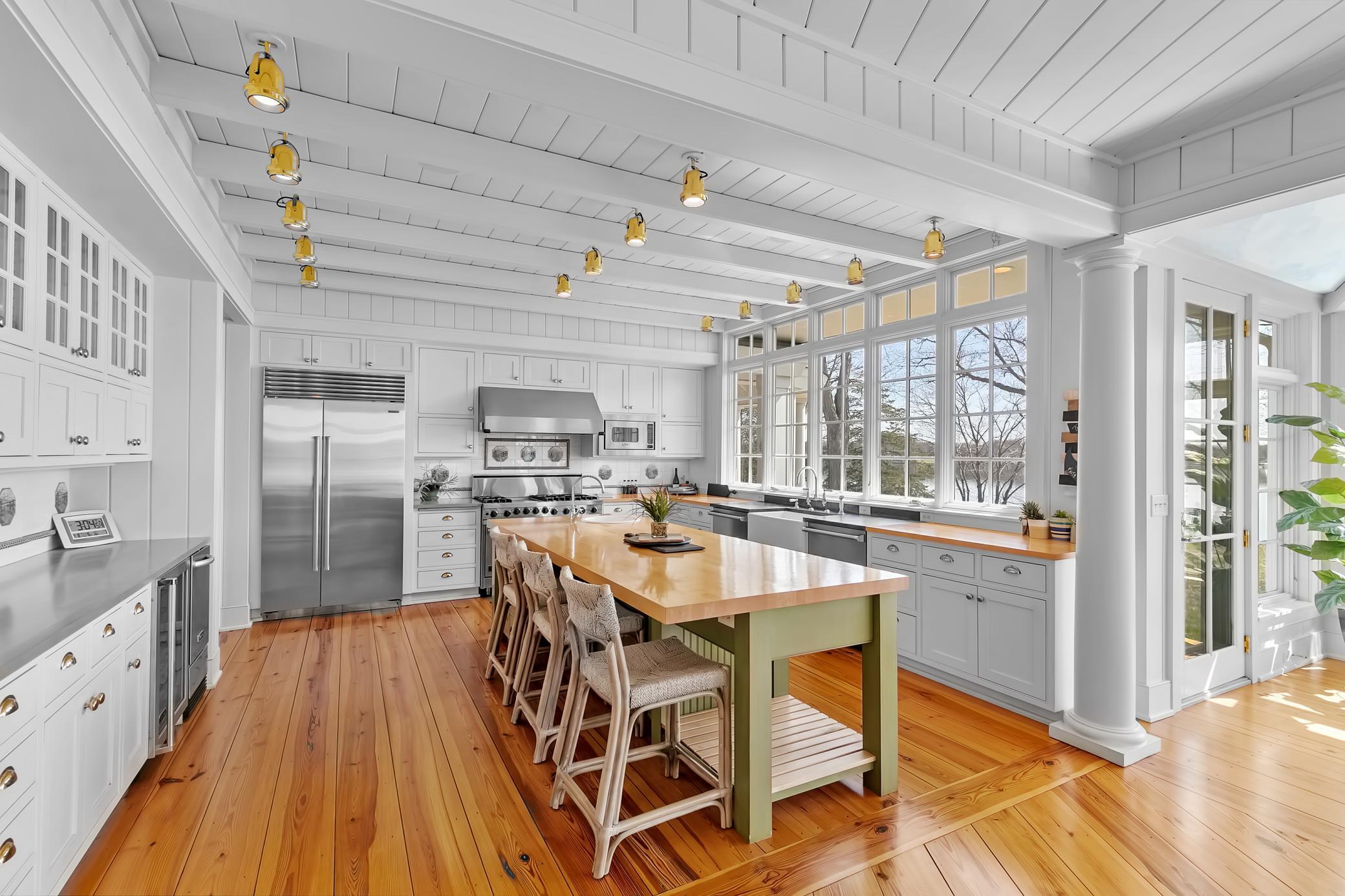 1655 Bohns Point Road