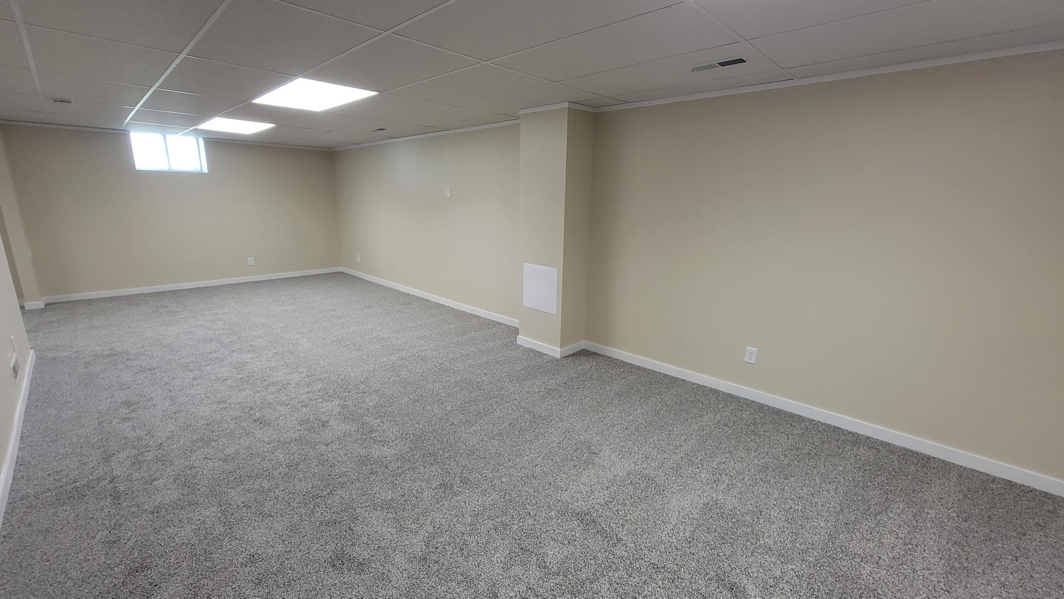 3833 Jordan Avenue N