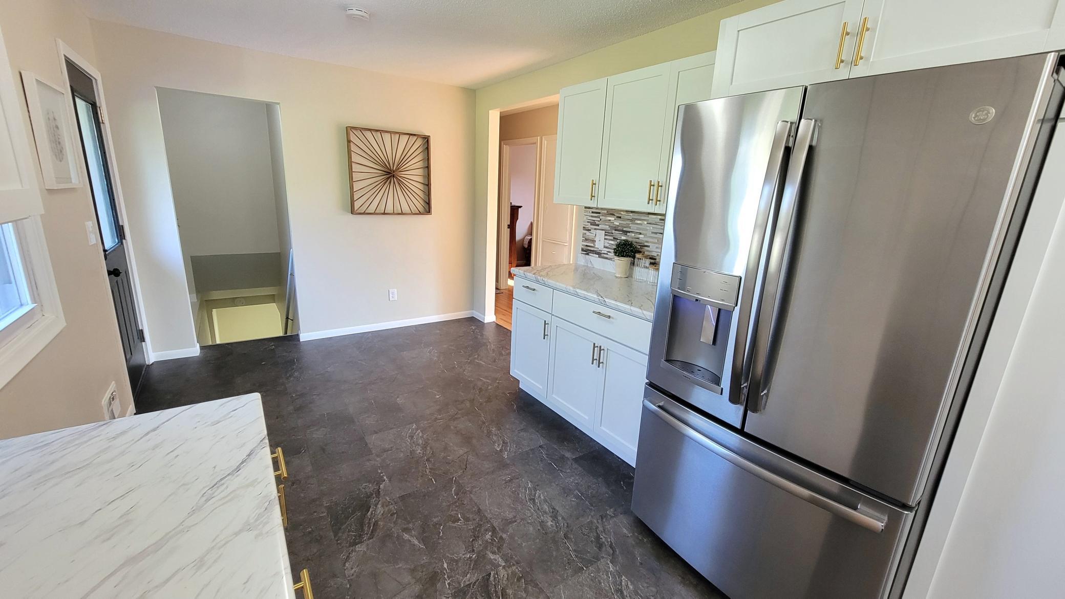 3833 Jordan Avenue N