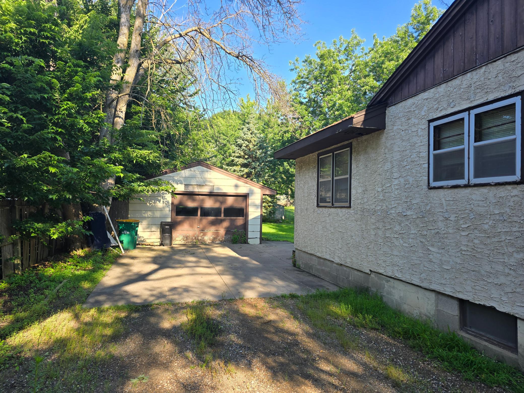 221 N Brown Road