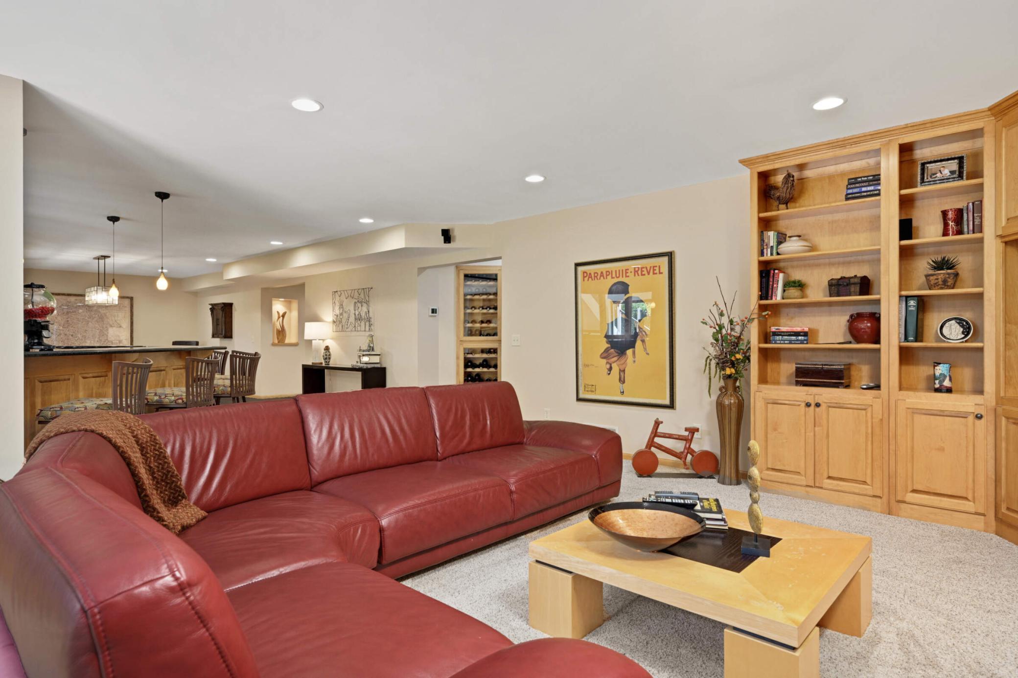 16045 48th Avenue N