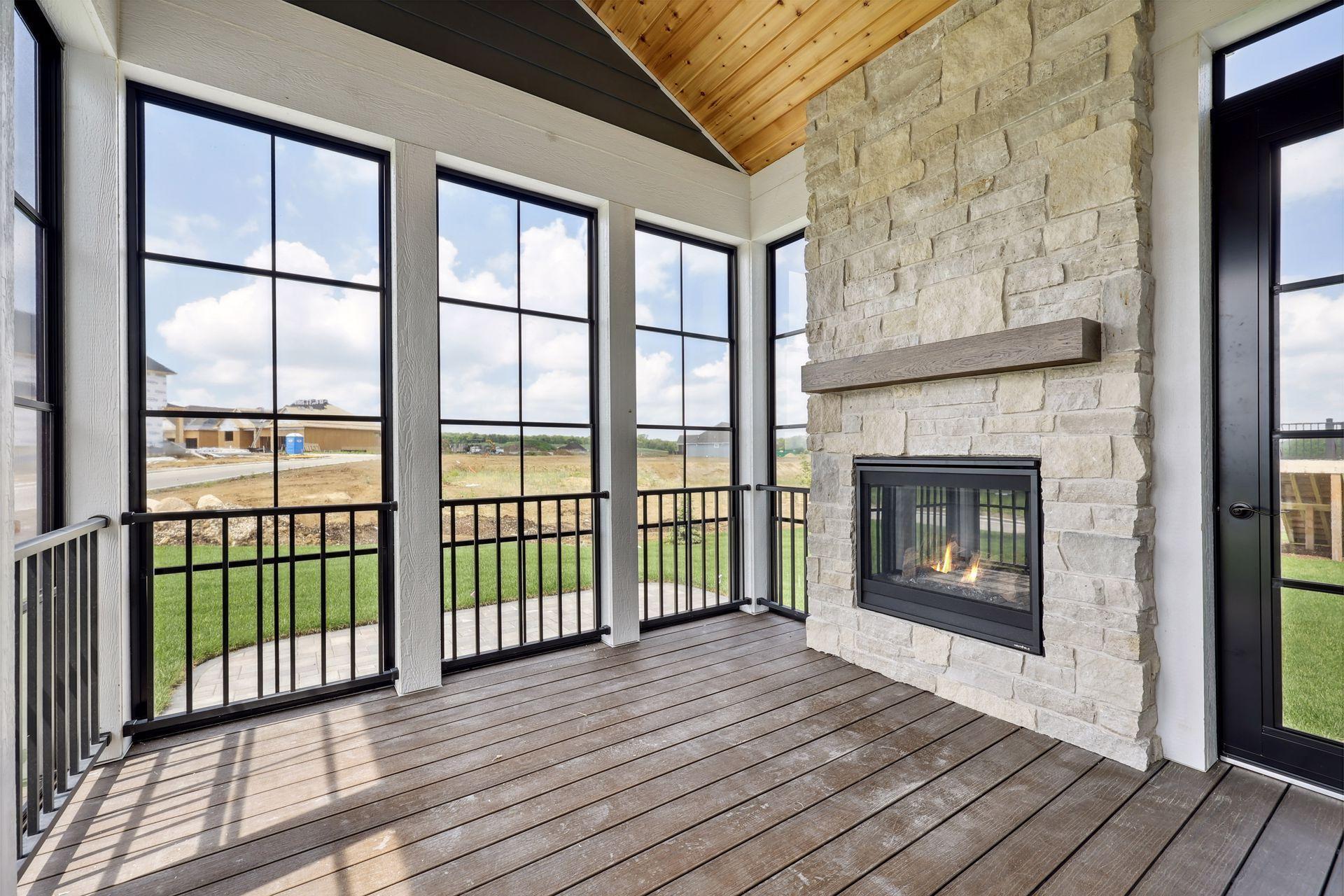 4613 Sunset Lane