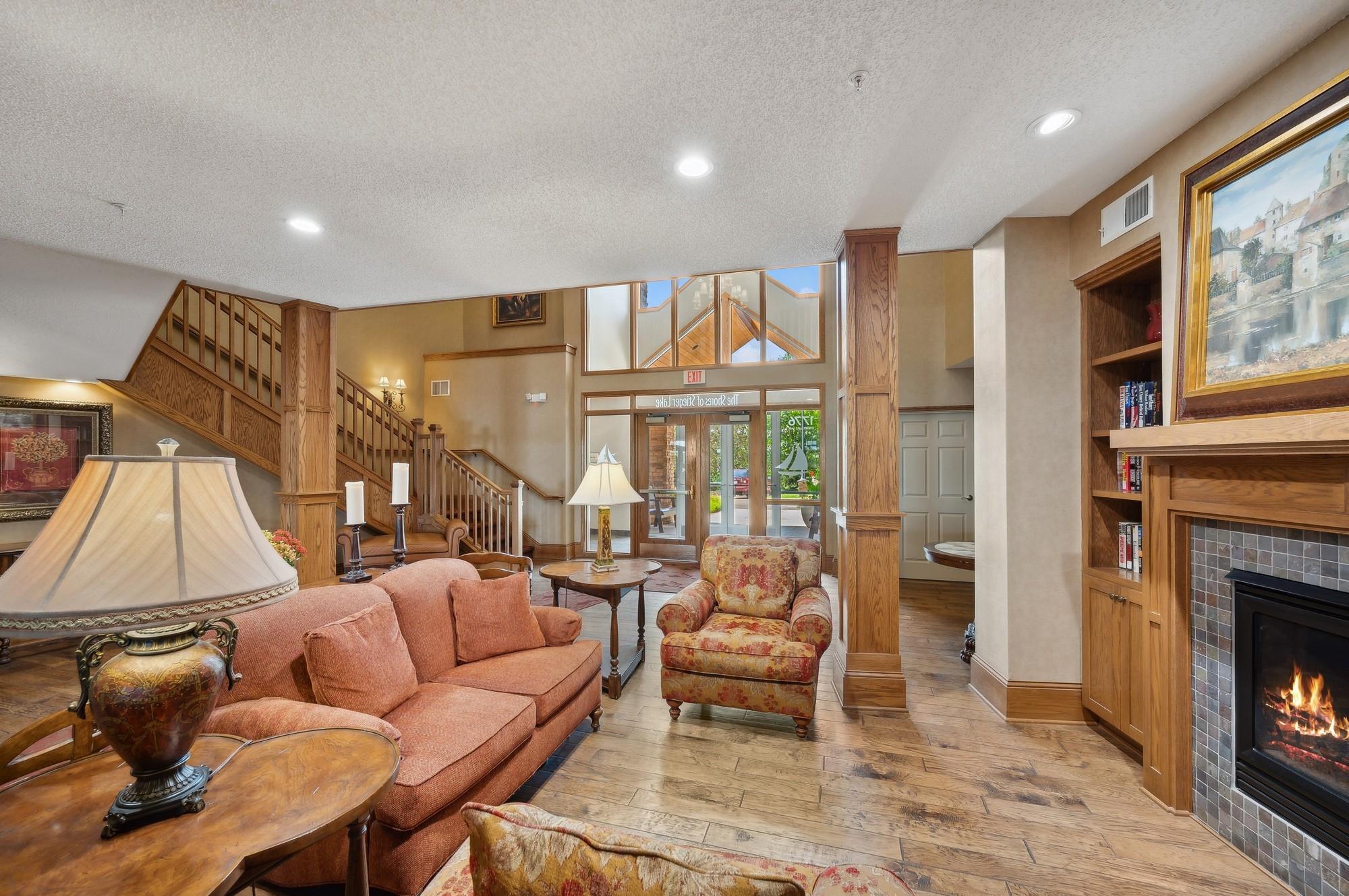 1776 Stieger Lake Lane Unit: 402