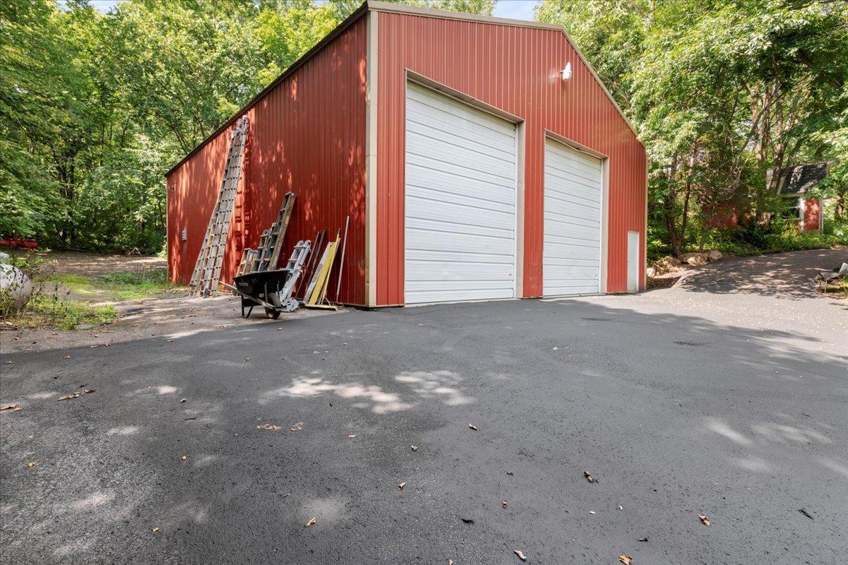 2537 Jansen Avenue SE