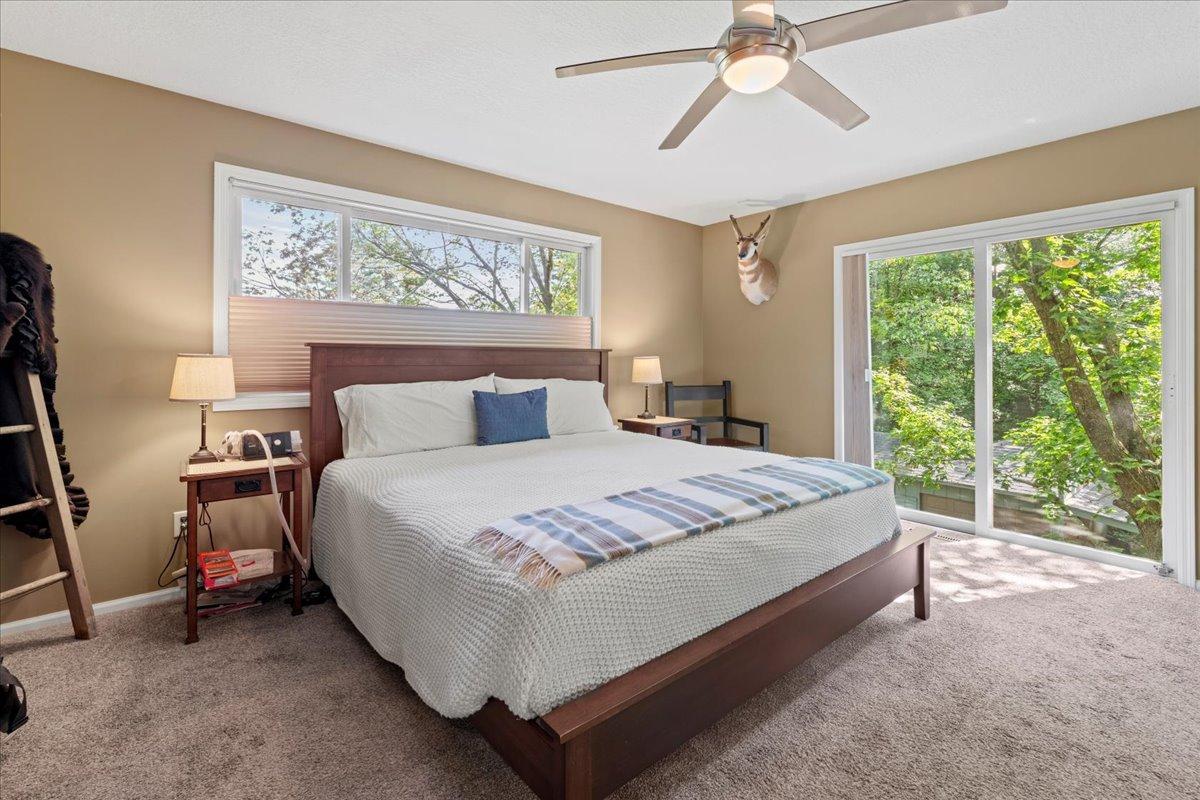 2537 Jansen Avenue SE