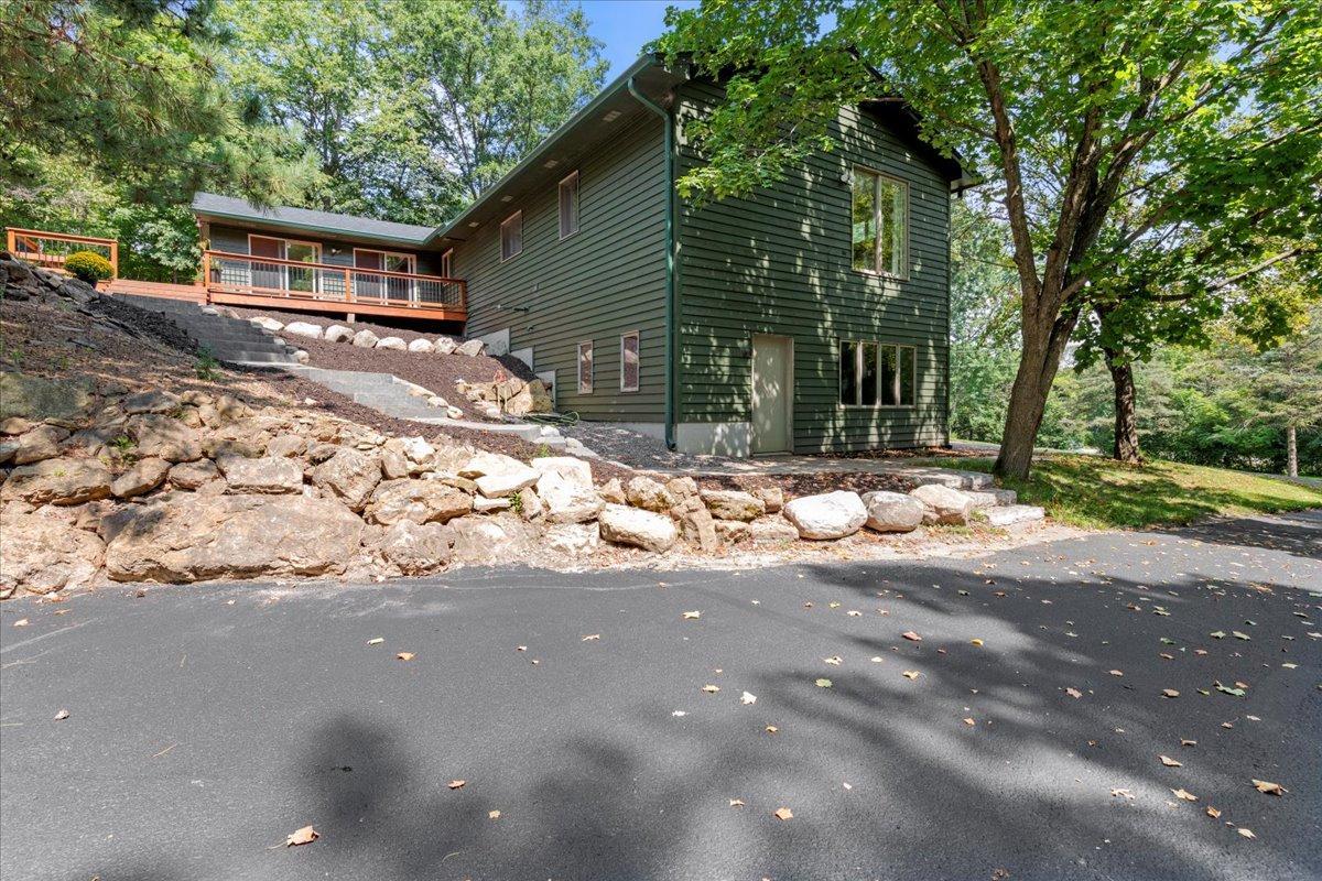 2537 Jansen Avenue SE