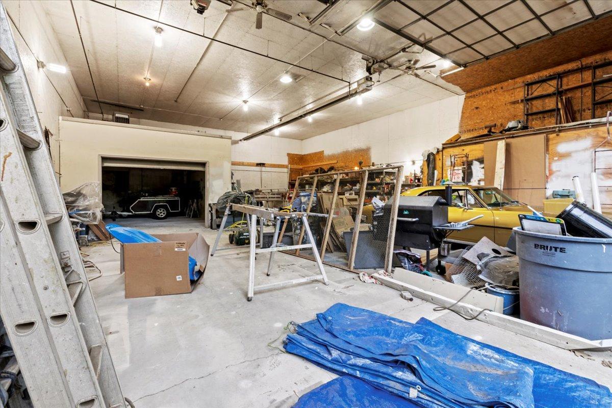 2537 Jansen Avenue SE