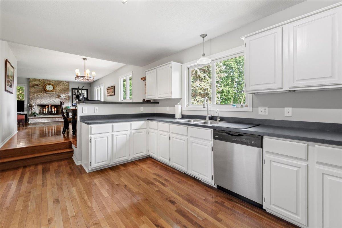 2537 Jansen Avenue SE