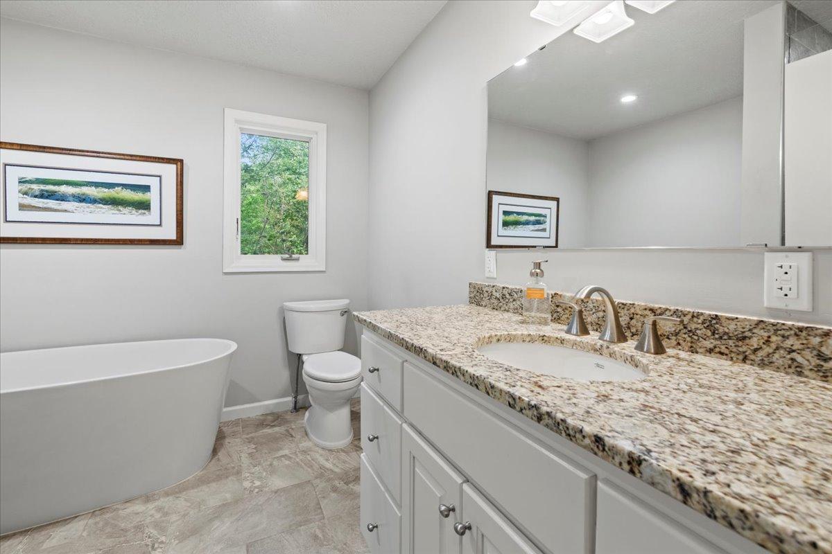 2537 Jansen Avenue SE