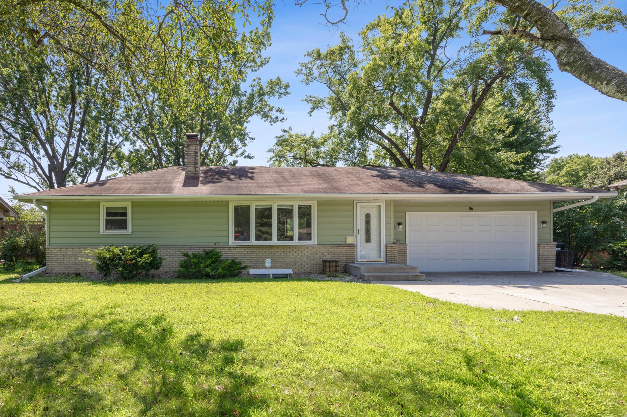 128 River Edge Way NE