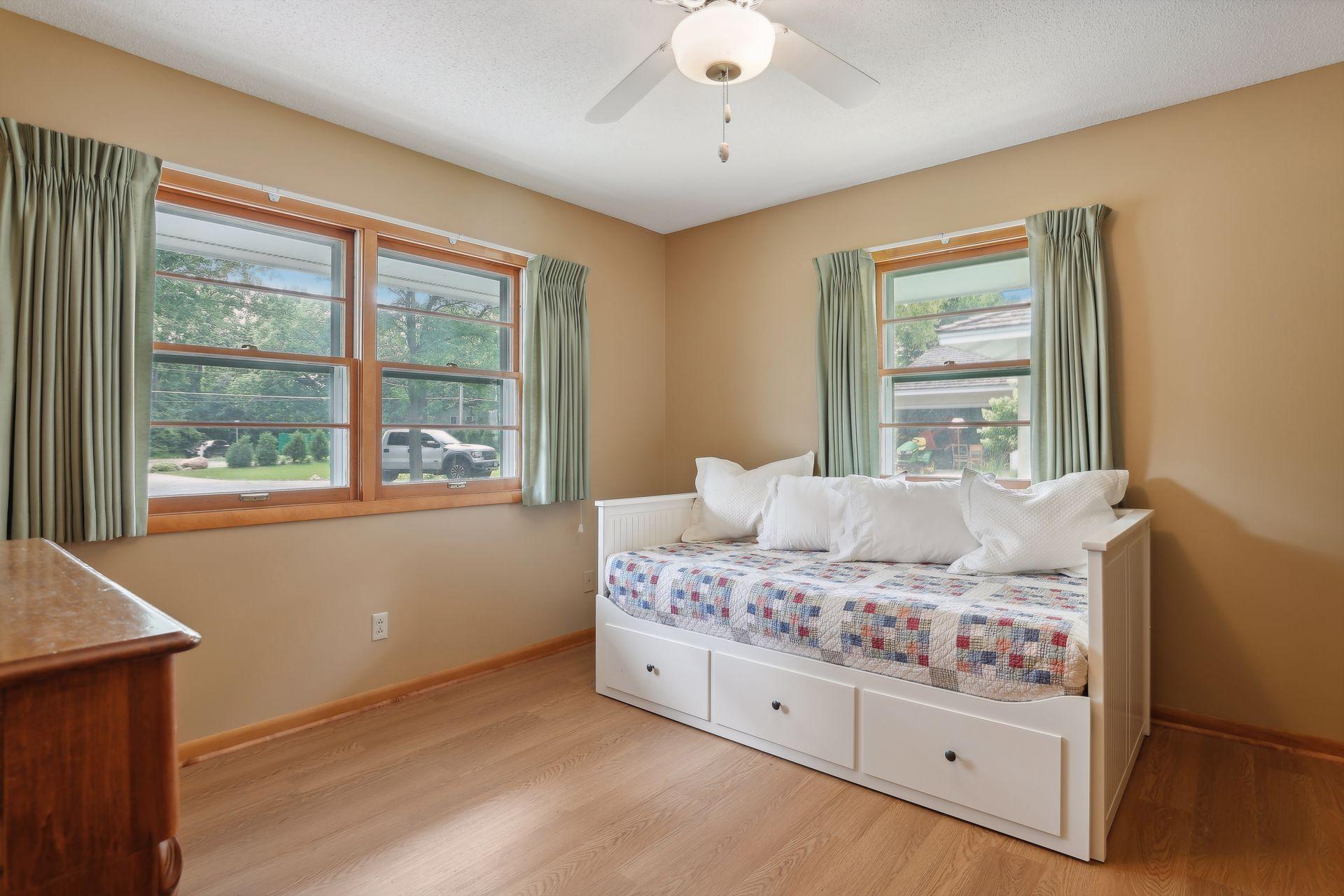 214X Shadywood Road