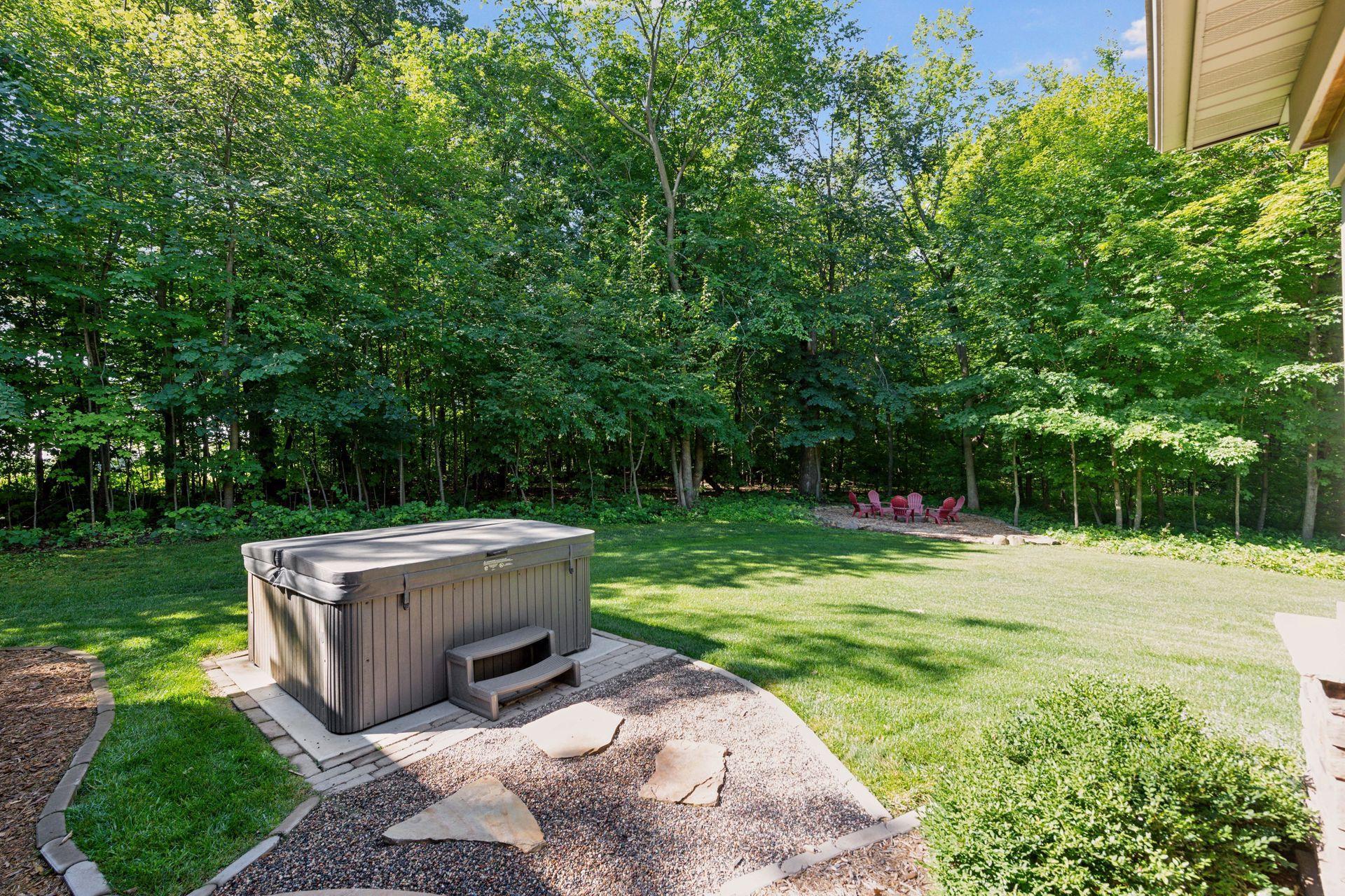 8905 King Ben Road
