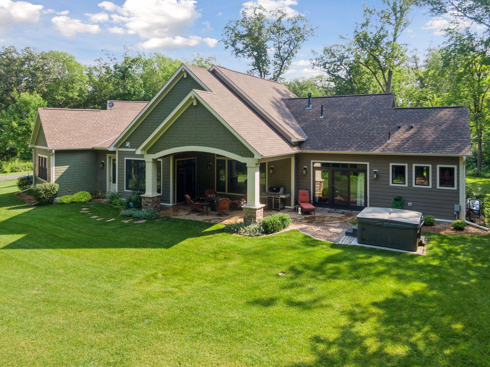 8905 King Ben Road