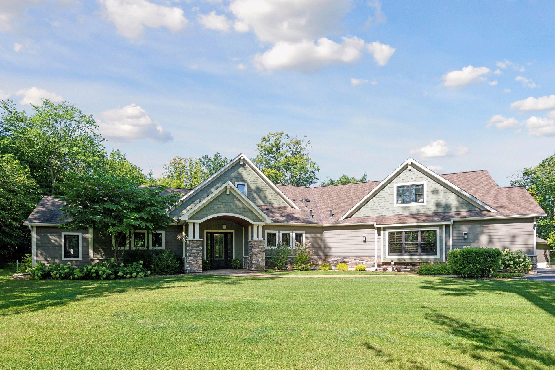 8905 King Ben Road