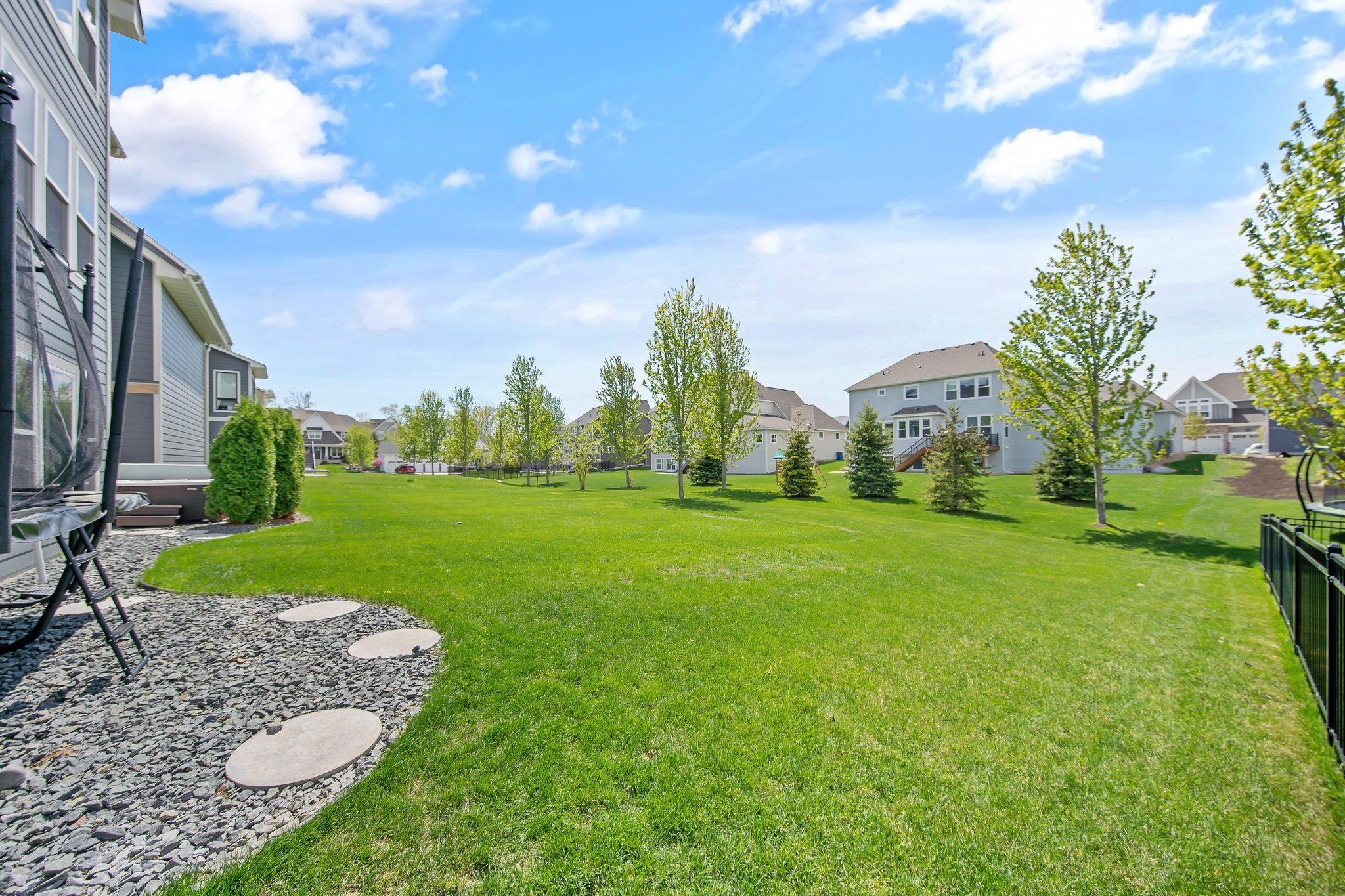 5675 Zanzibar Lane N