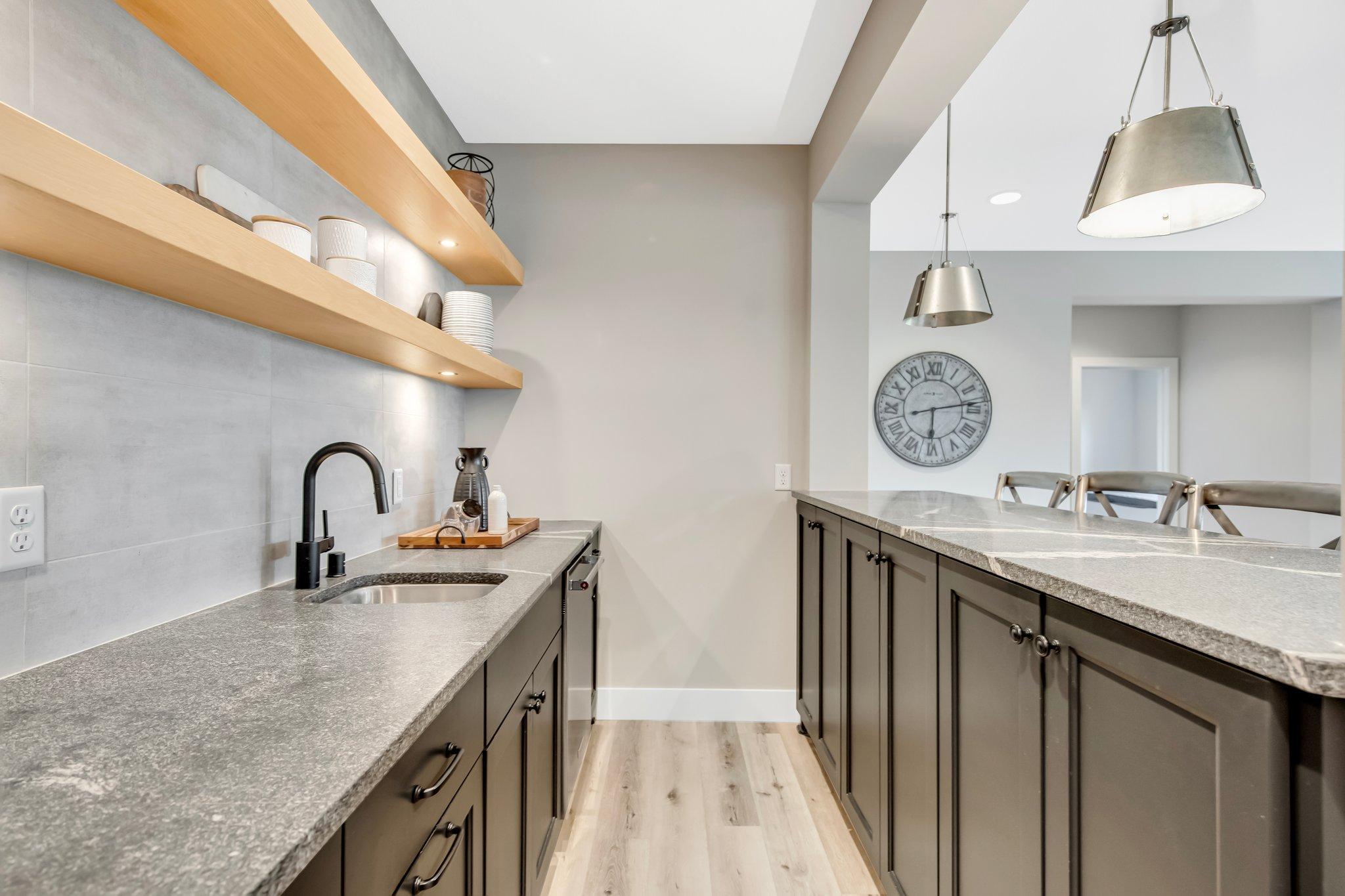 5675 Zanzibar Lane N