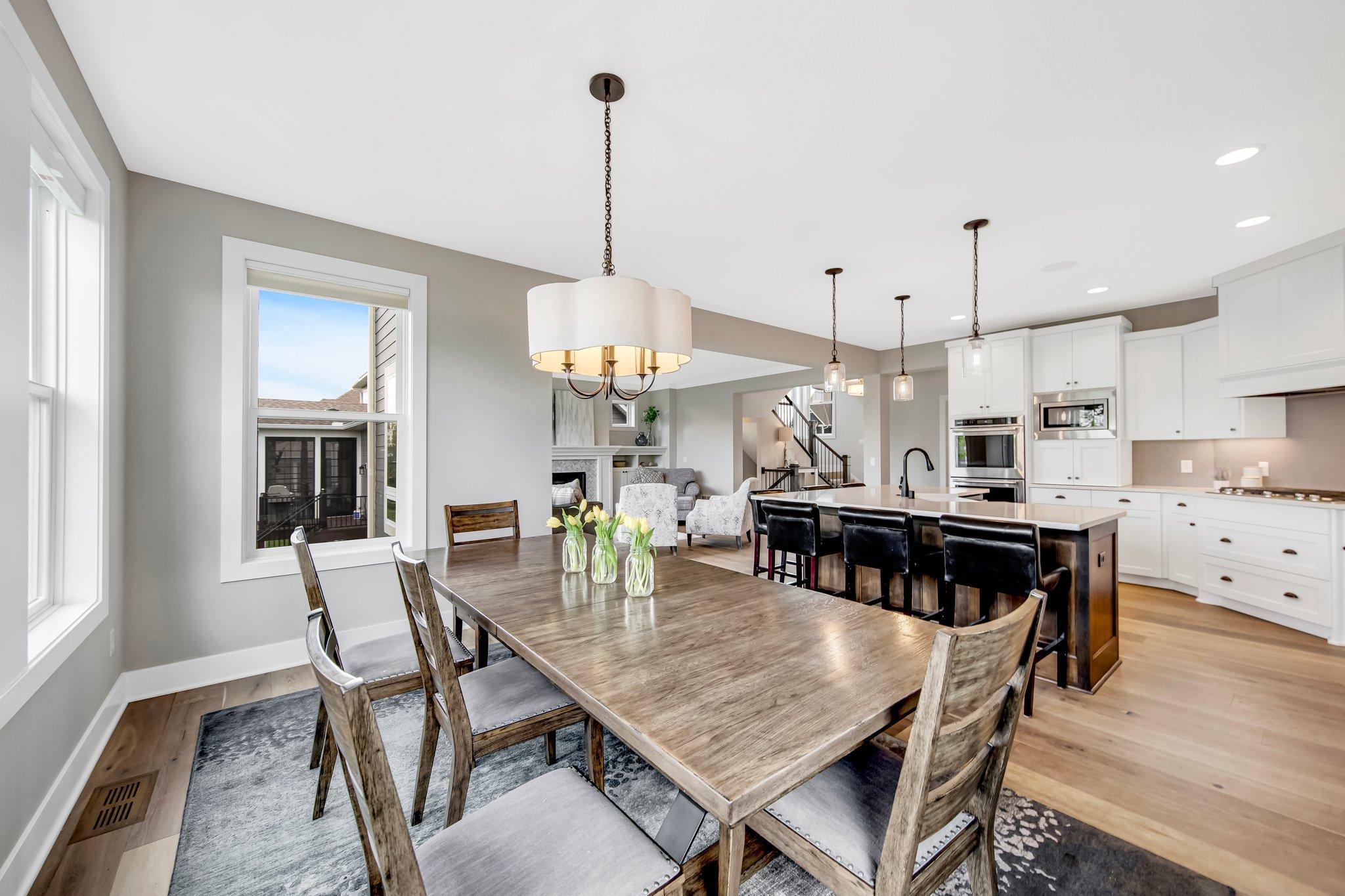 5675 Zanzibar Lane N