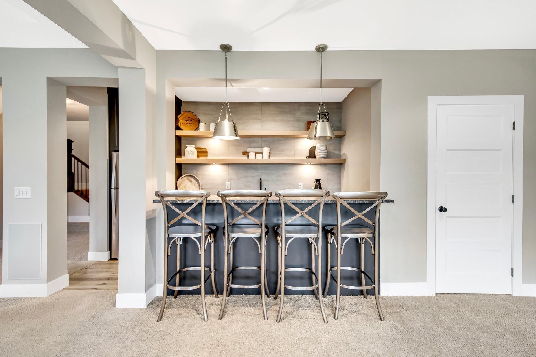 5675 Zanzibar Lane N