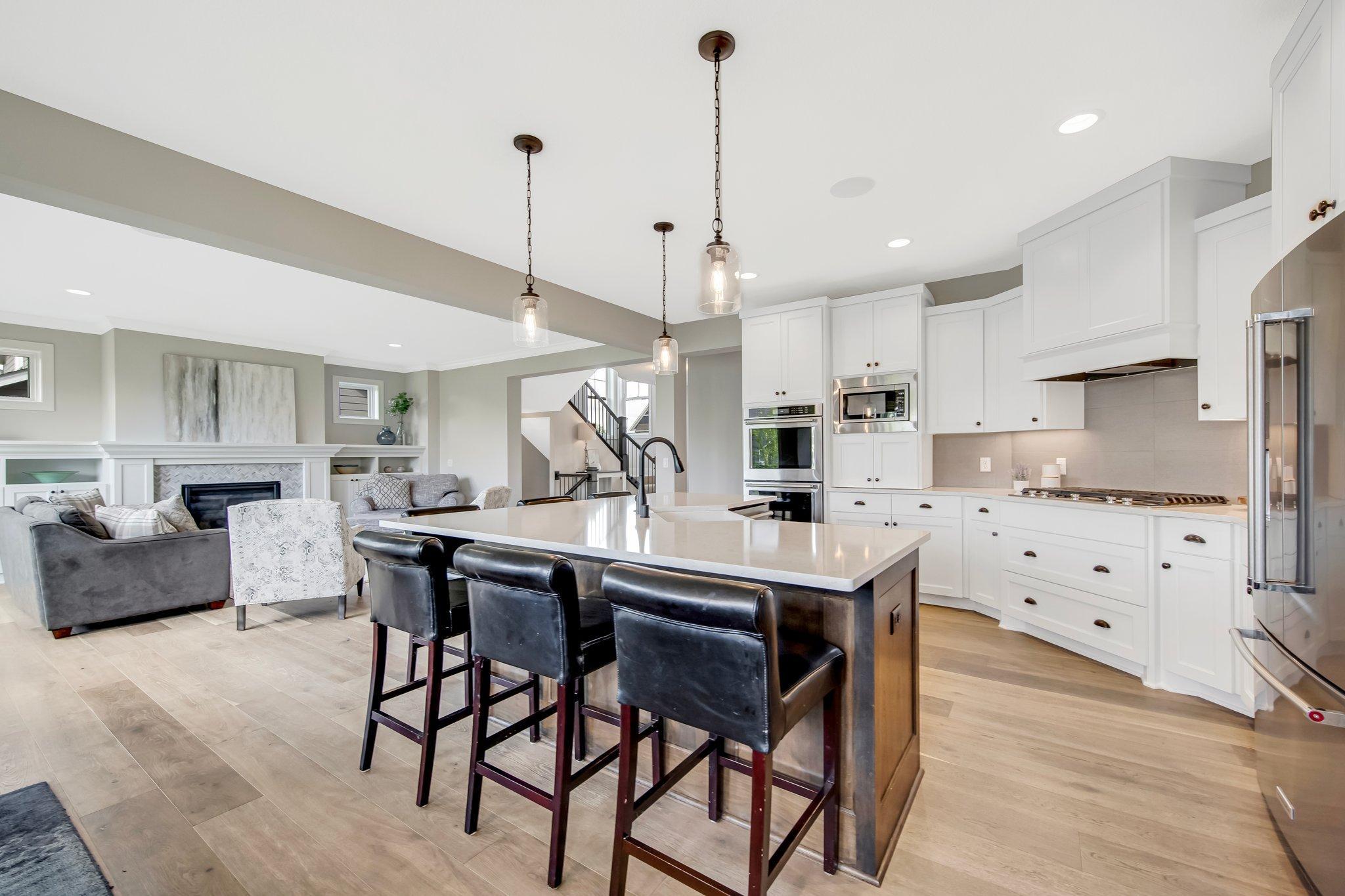 5675 Zanzibar Lane N